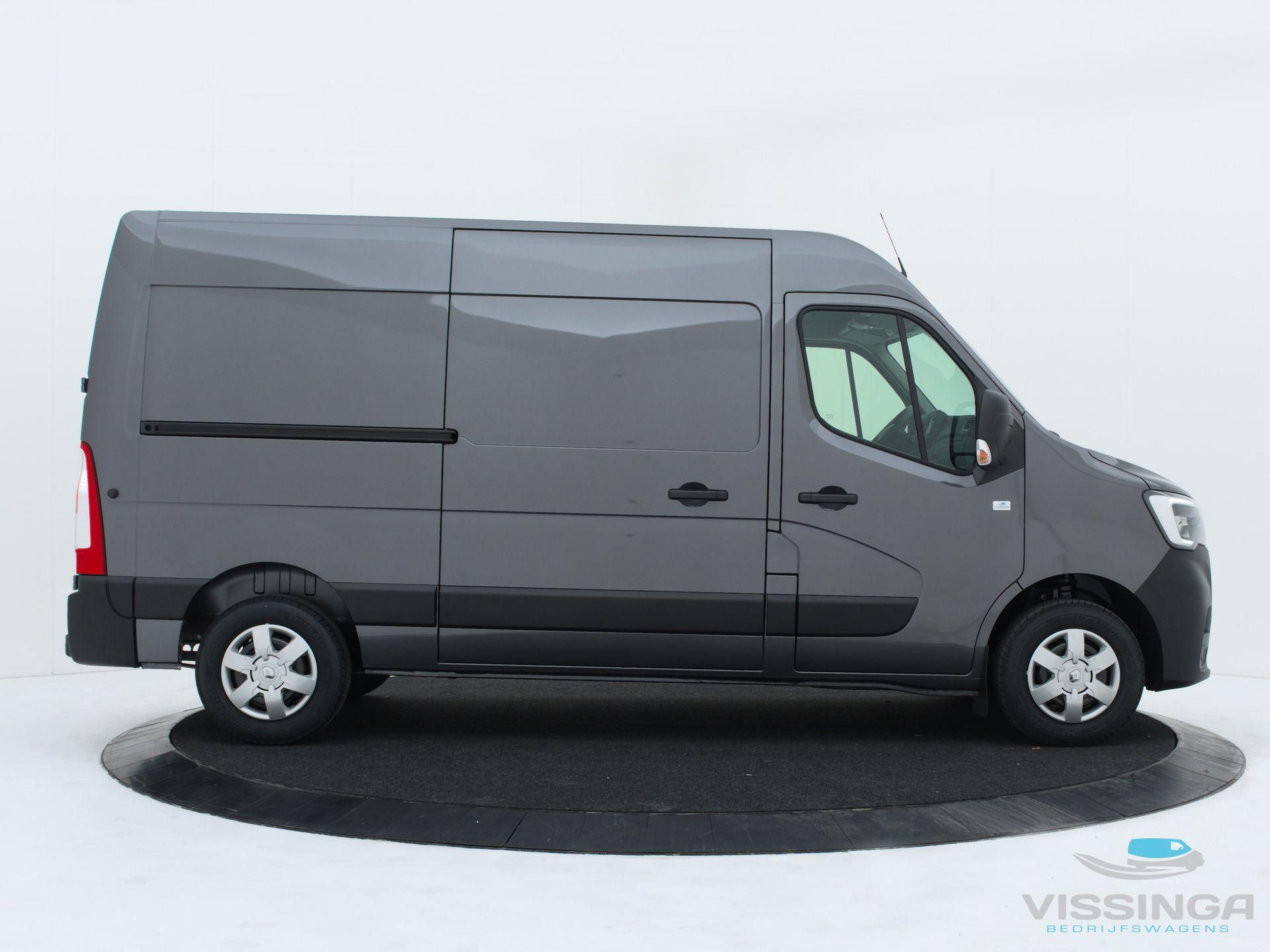 Foto 3 van Renault Master T35 2.3 dCi L2H2 150 pk Twin-Turbo