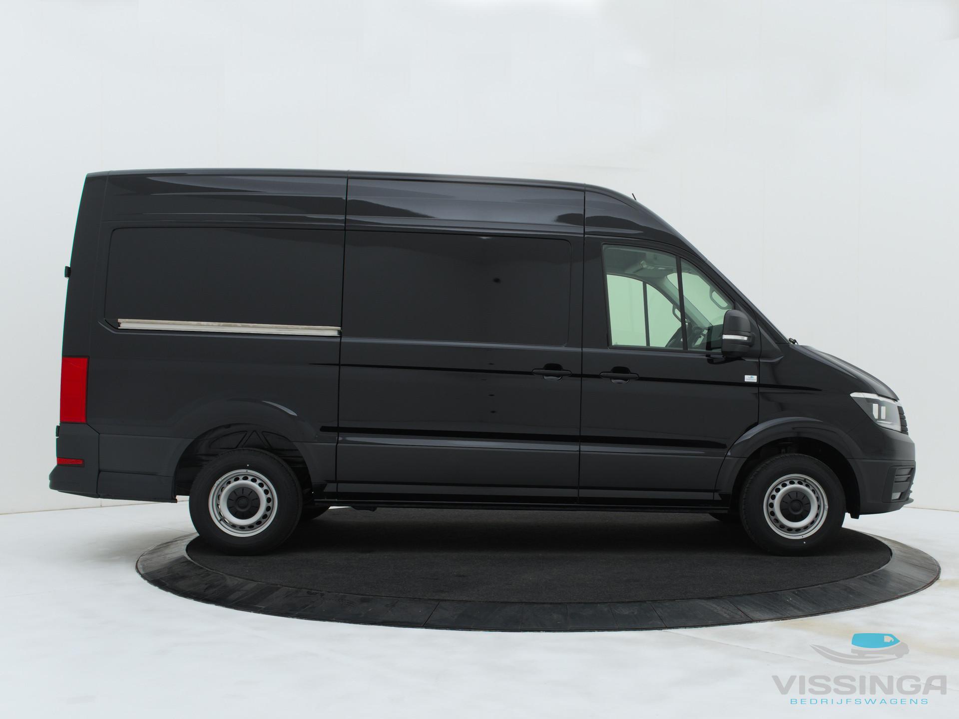 Foto 4 van Volkswagen Crafter 35 2.0 TDI L3H3 140 pk