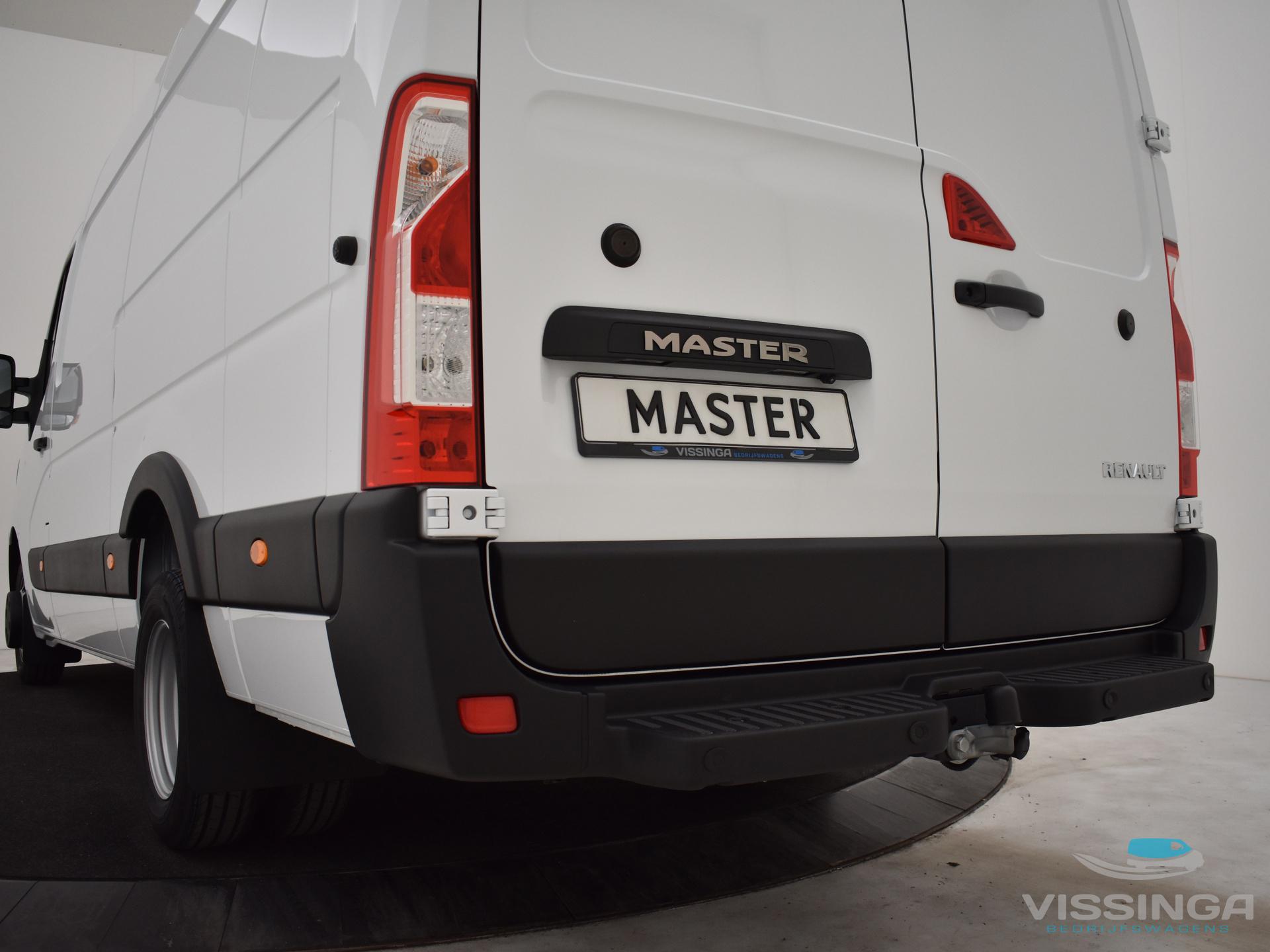 Foto 8 van Renault Master RWD L3H2 165 pk Dubbel Lucht 3500 kg trekhaak
