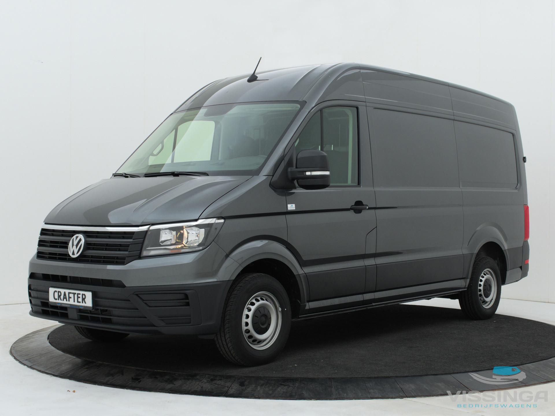 Foto 13 van Volkswagen Crafter 35 2.0 TDI L3H3 140 pk DSG
