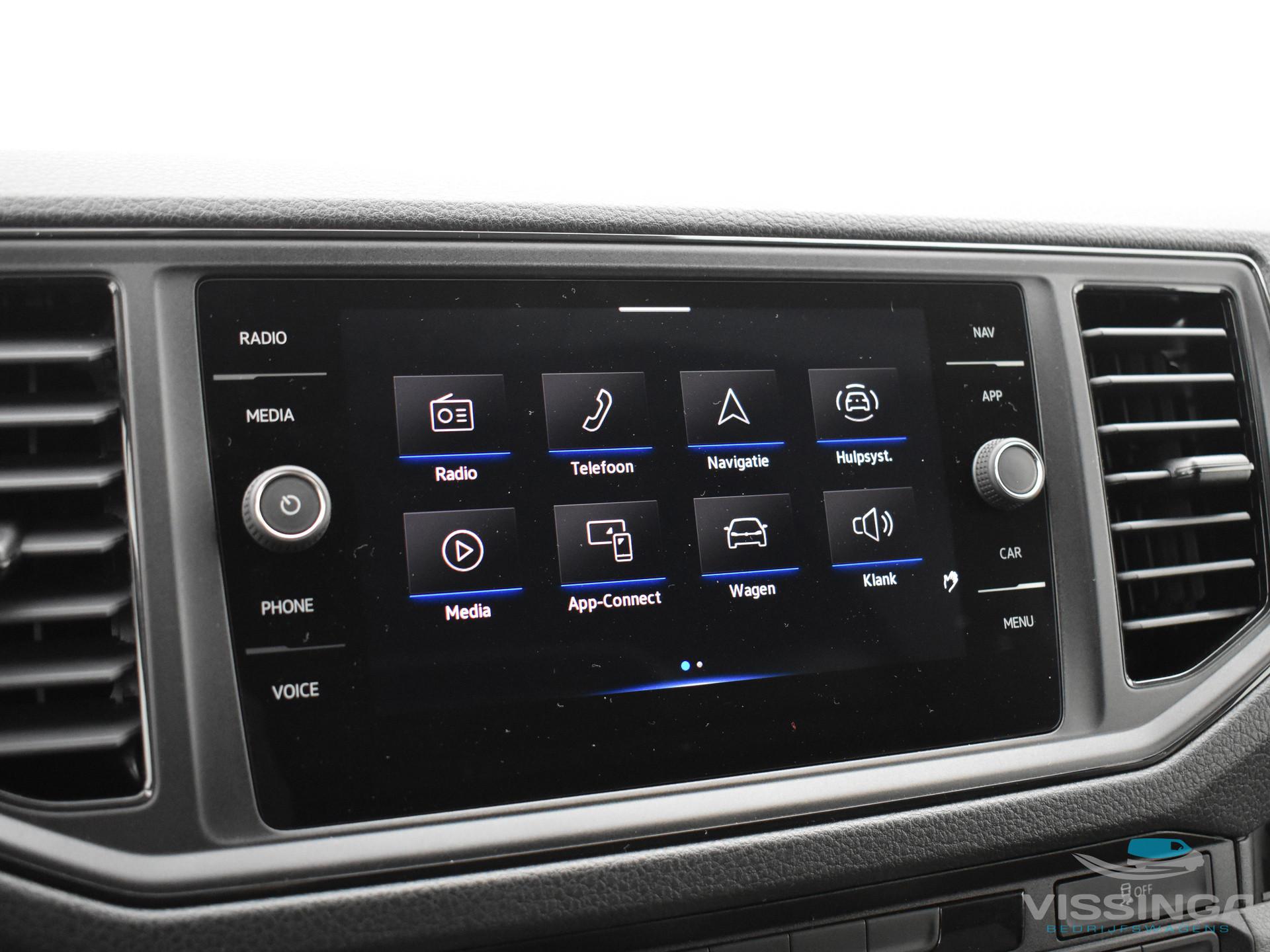 Foto 9 van Volkswagen Crafter 35 2.0 TDI L3H3 140 pk DSG