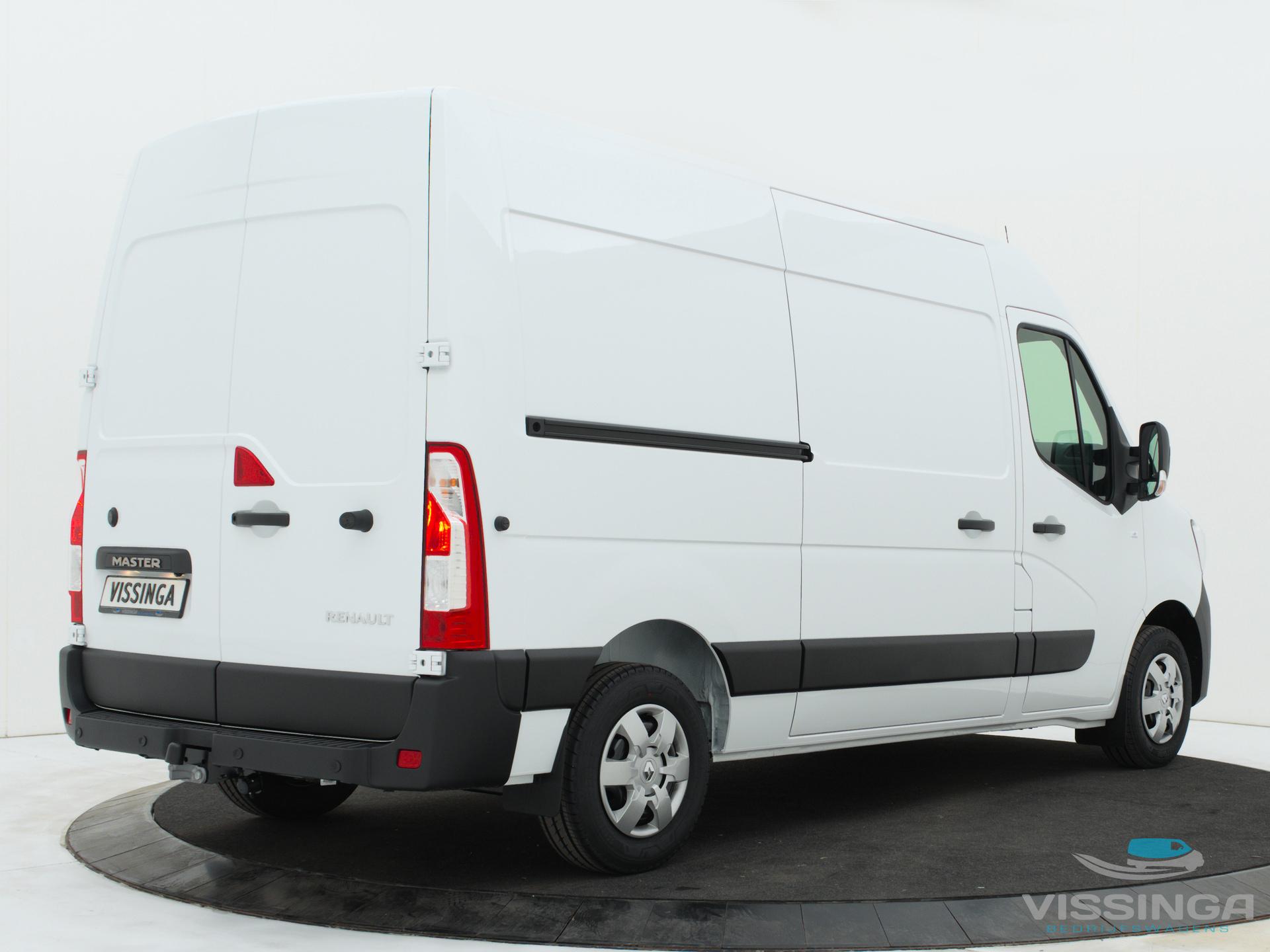 Foto 8 van Renault Master T35 2.3 dCi L2H2 180 pk Twin-Turbo