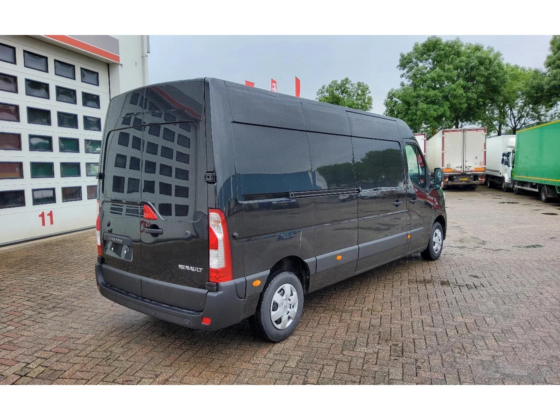 Foto 6 van Renault Master 180.35 L3H2 GESLOTEN METALLIC ZWART - EURO 6