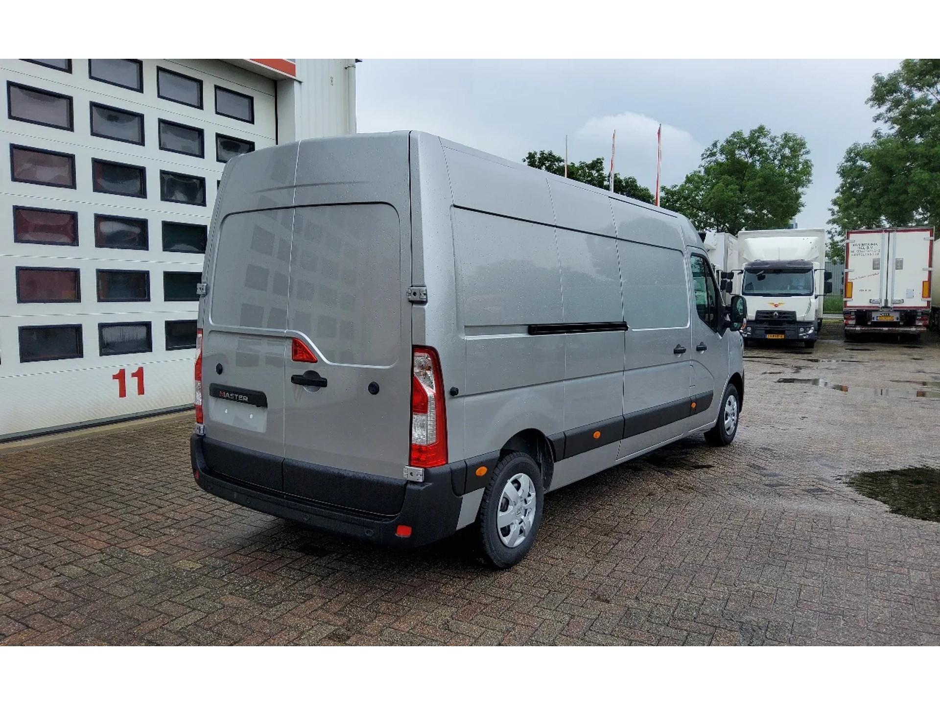 Foto 4 van Renault Master 180.35 L3H2 METALLIC GRIJS - EURO 6