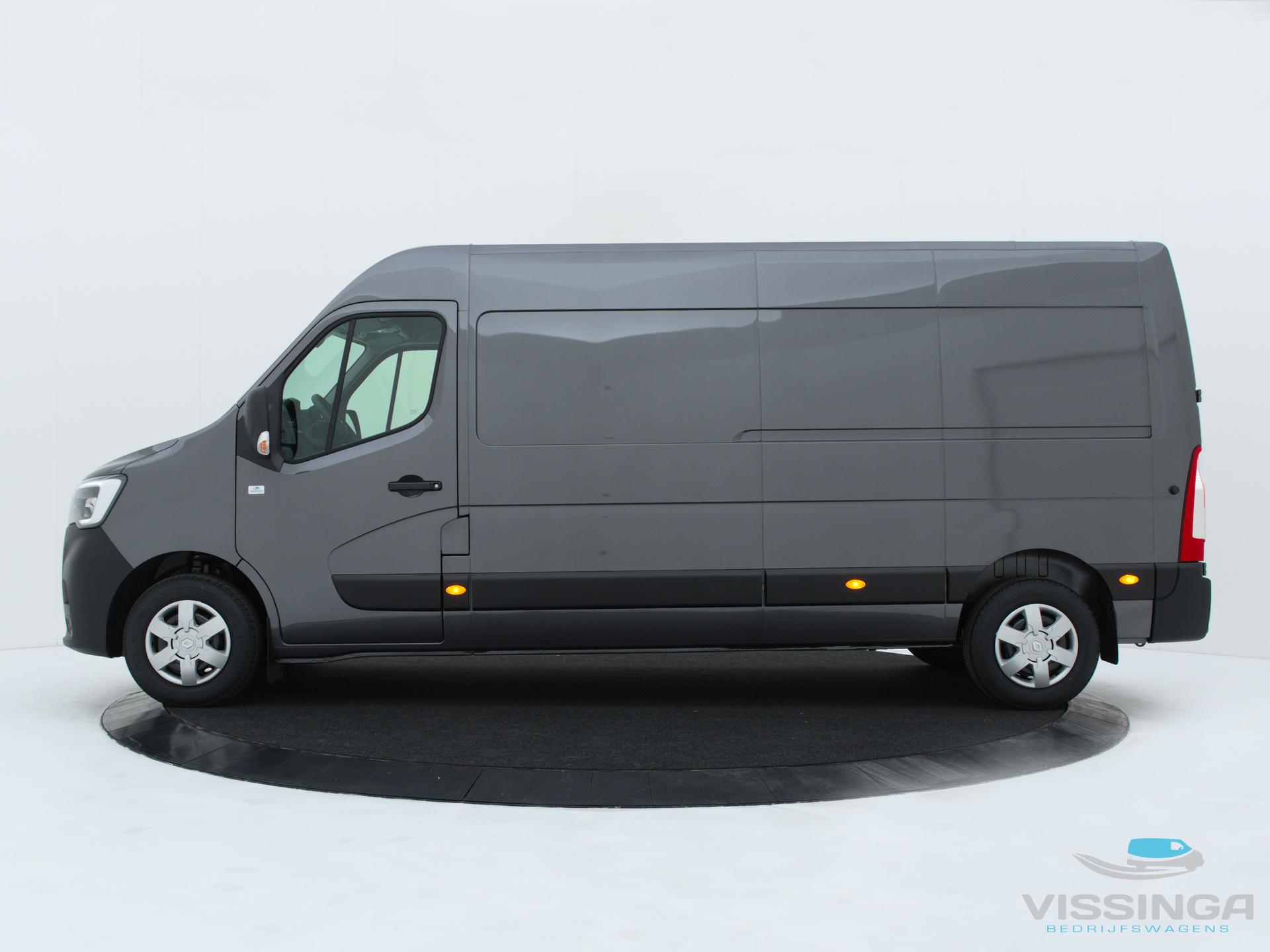 Foto 3 van Renault Master T35 2.3 dCi L3H2 180 pk Twin-Turbo