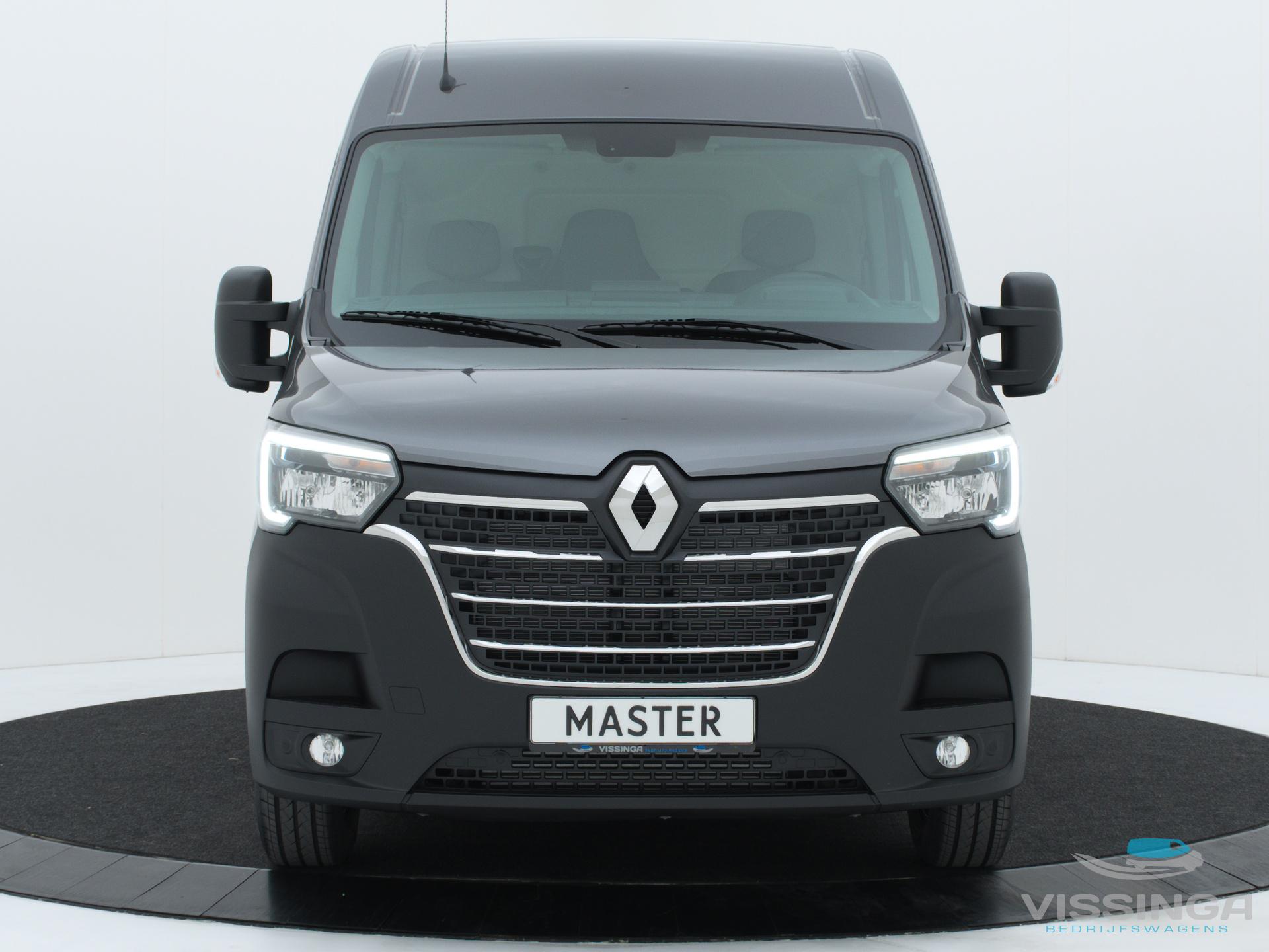 Foto 8 van Renault Master T35 2.3 dCi L3H2 180 pk Twin-Turbo