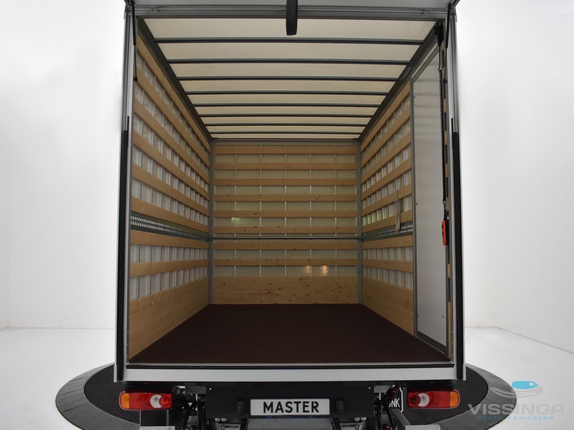 Foto 30 van Renault Master Bakwagen met laadklep € 520,- p/m Goedkoopste van NL!