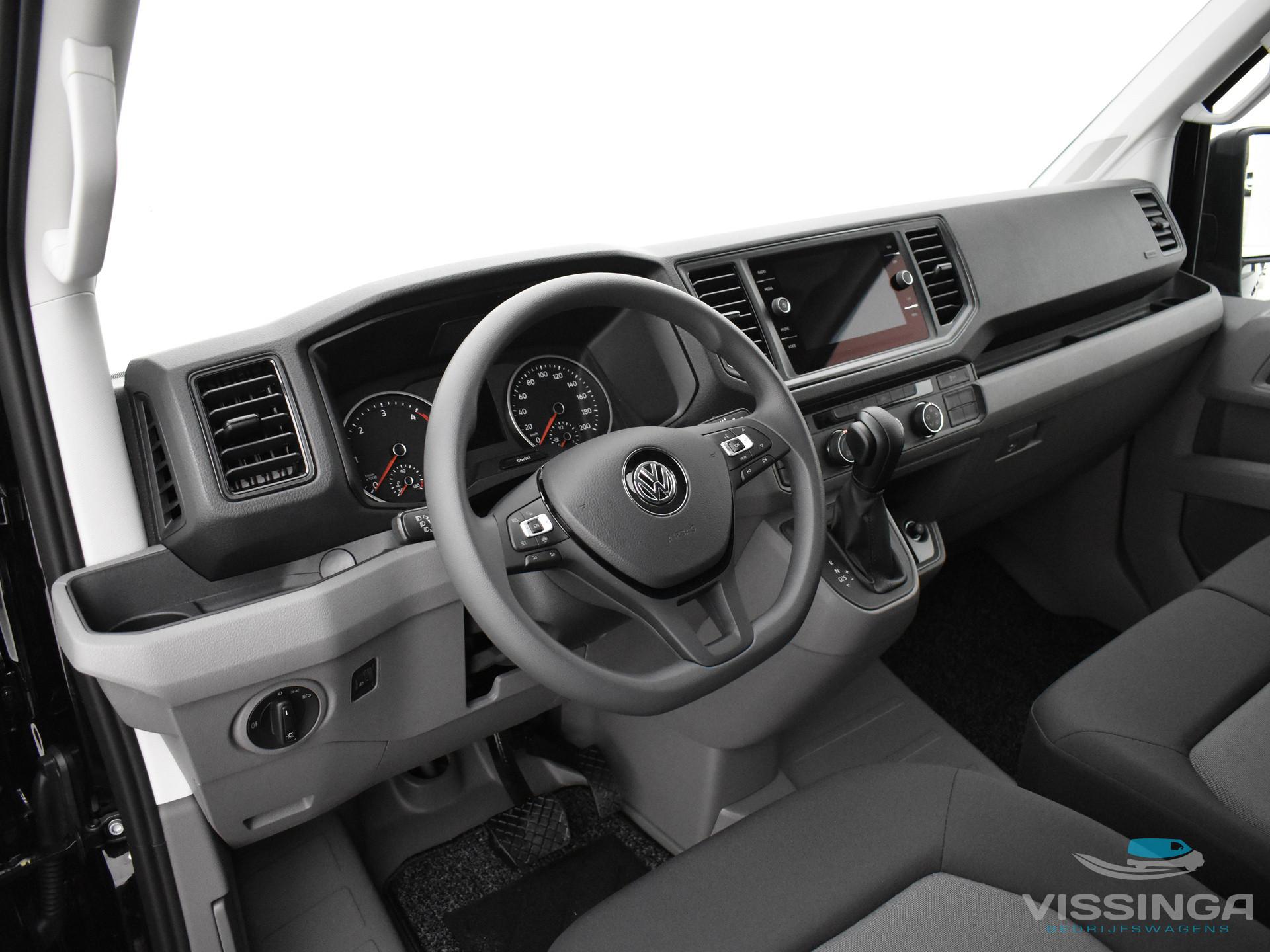 Foto 5 van Volkswagen Crafter 35 2.0 TDI L3H3 140 pk DSG