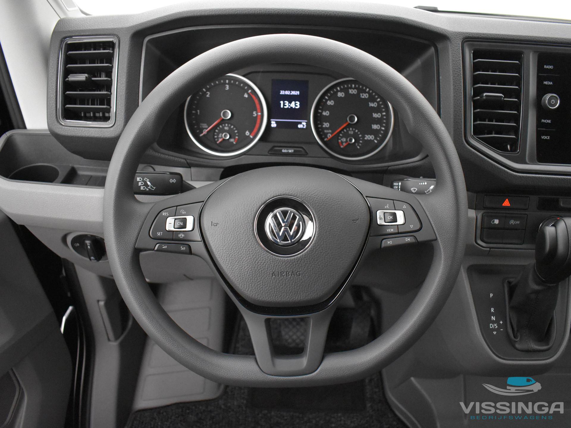 Foto 6 van Volkswagen Crafter 35 2.0 TDI L3H3 140 pk DSG