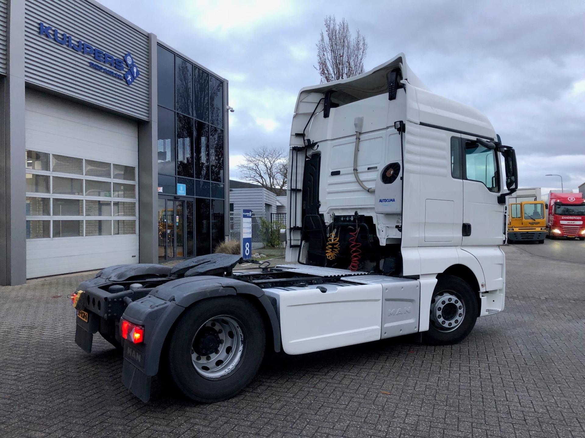 Foto 2 van MAN TGX 18.460