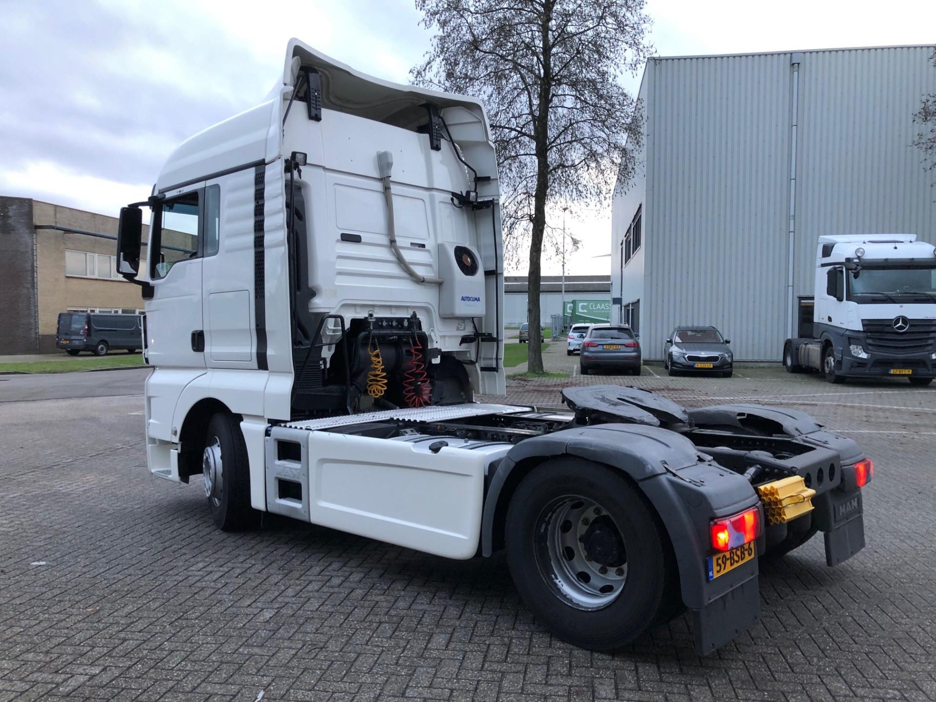 Foto 21 van MAN TGX 18.460