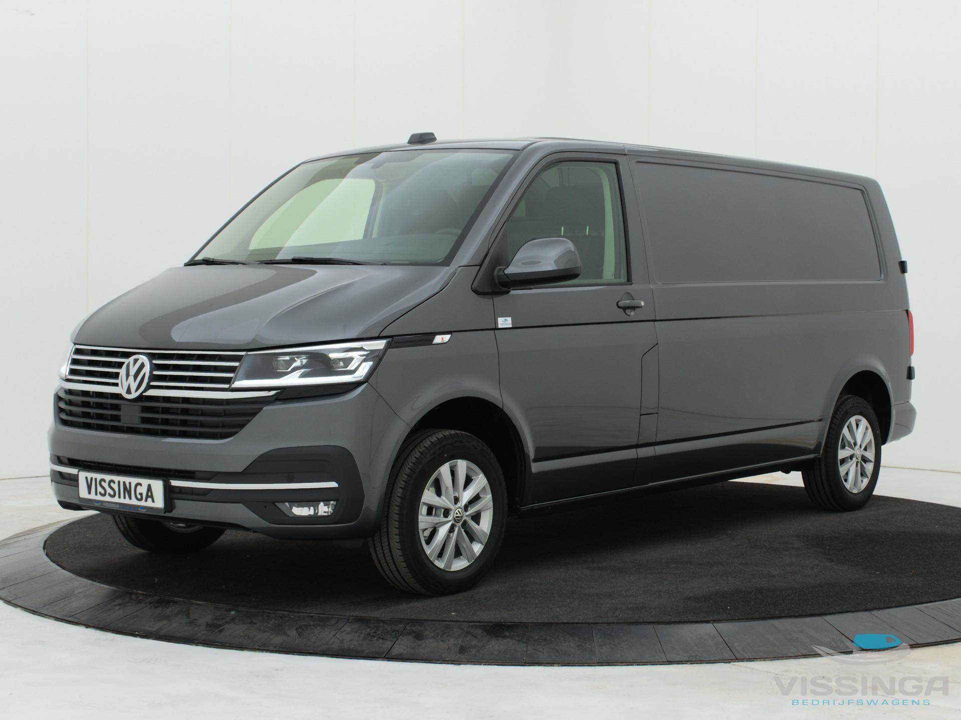Foto 2 van Volkswagen Transporter 2.0 TDI 6.1 L2H1 Highline DSG