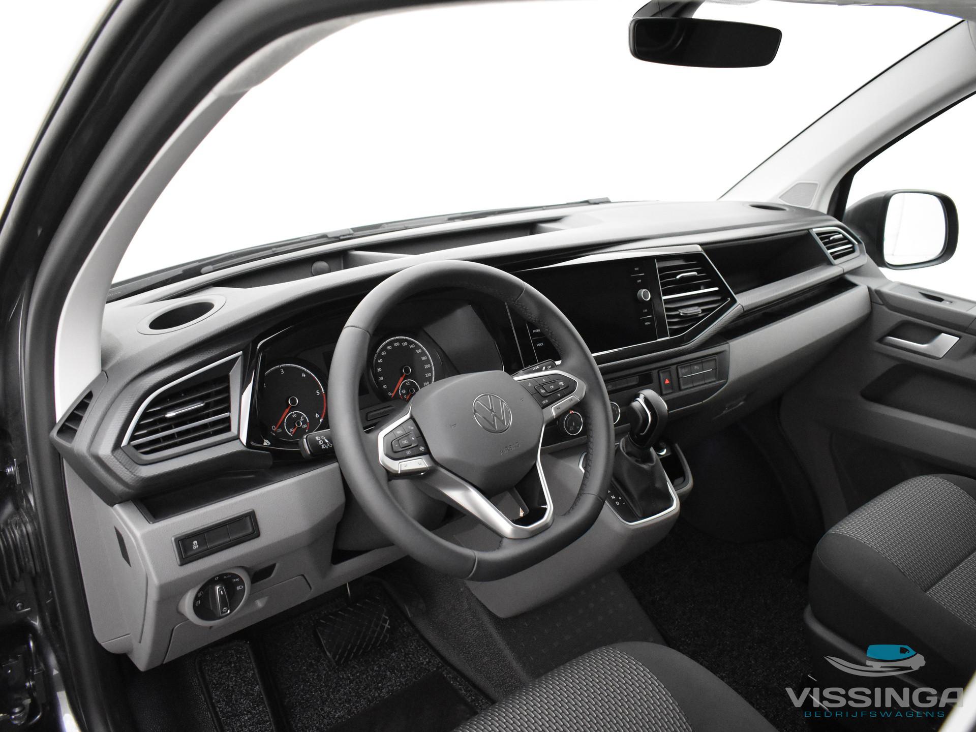 Foto 5 van Volkswagen Transporter 2.0 TDI 6.1 L2H1 Highline DSG
