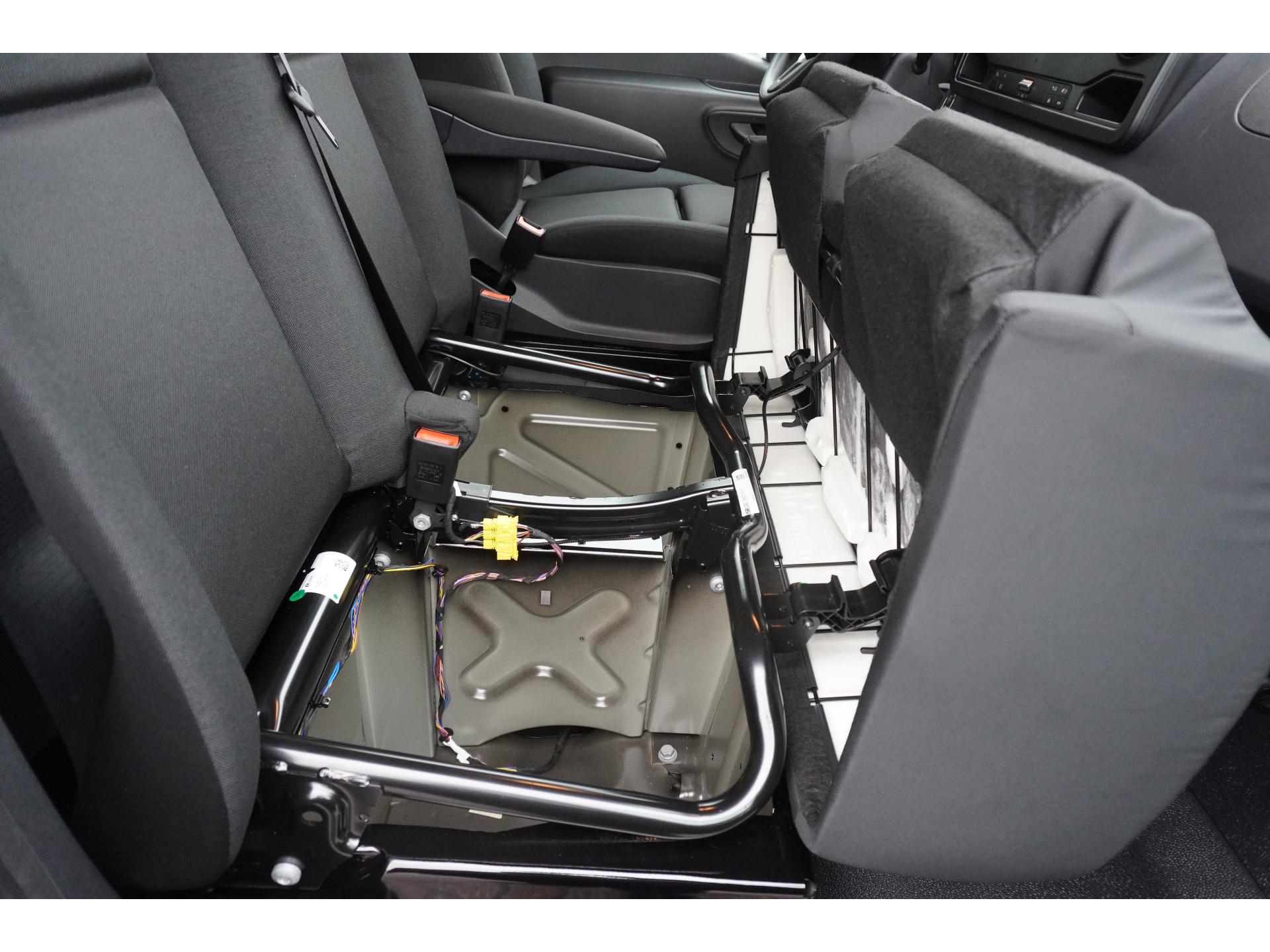 Foto 5 van Mercedes-Benz Sprinter 317 CDI 170PK L3H2 RWD Automaat