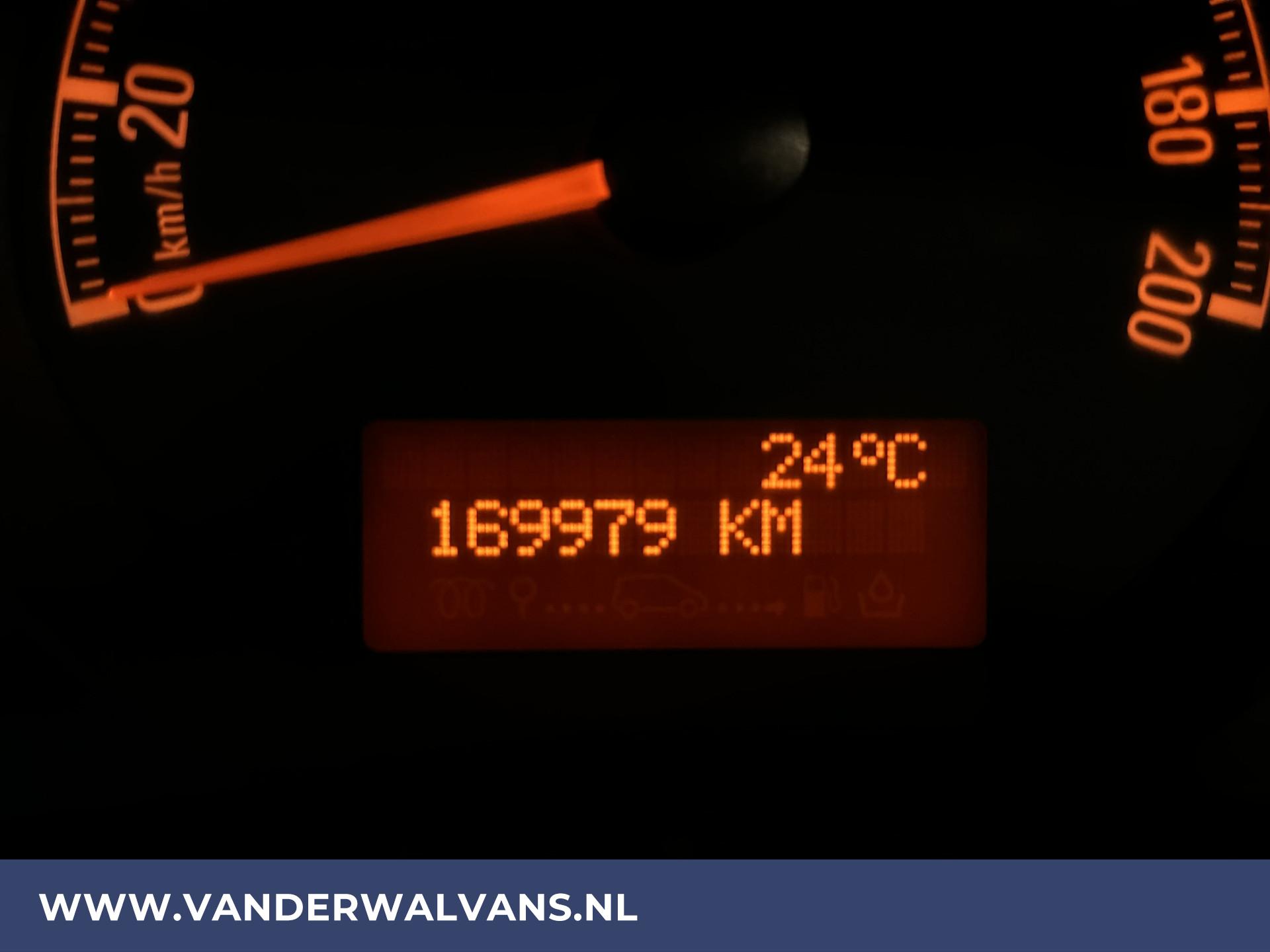 Foto 20 van Opel Movano 2.3 CDTI BiTurbo 145pk L2H2 Euro6 Airco | Imperiaal | Navigatie | Camera