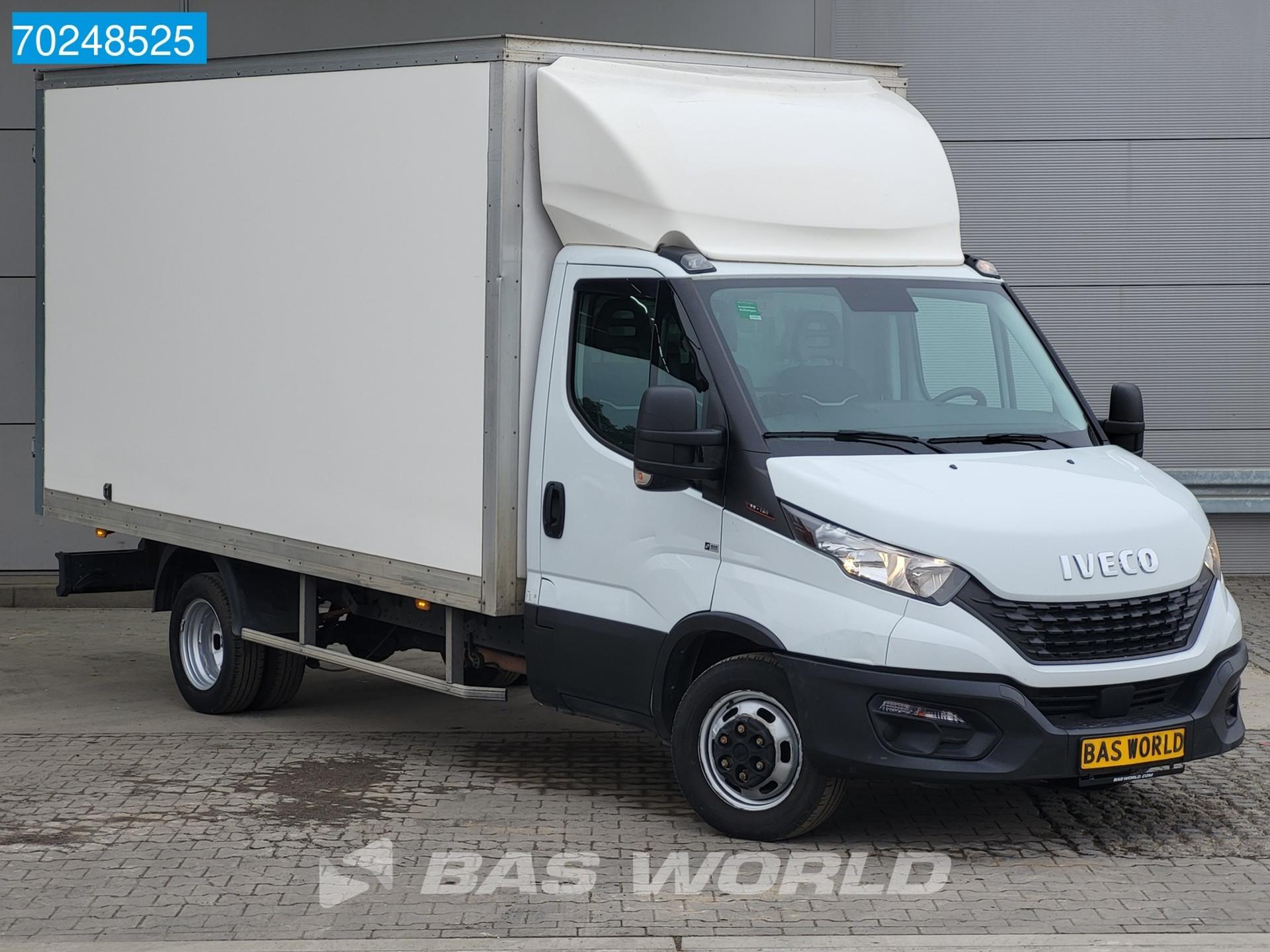 Foto 7 van Iveco Daily 35C16 3.0L 160PK Bakwagen met Achterdeuren Meubelbak Koffer Gesloten laadbak m3 Airco Cruise control