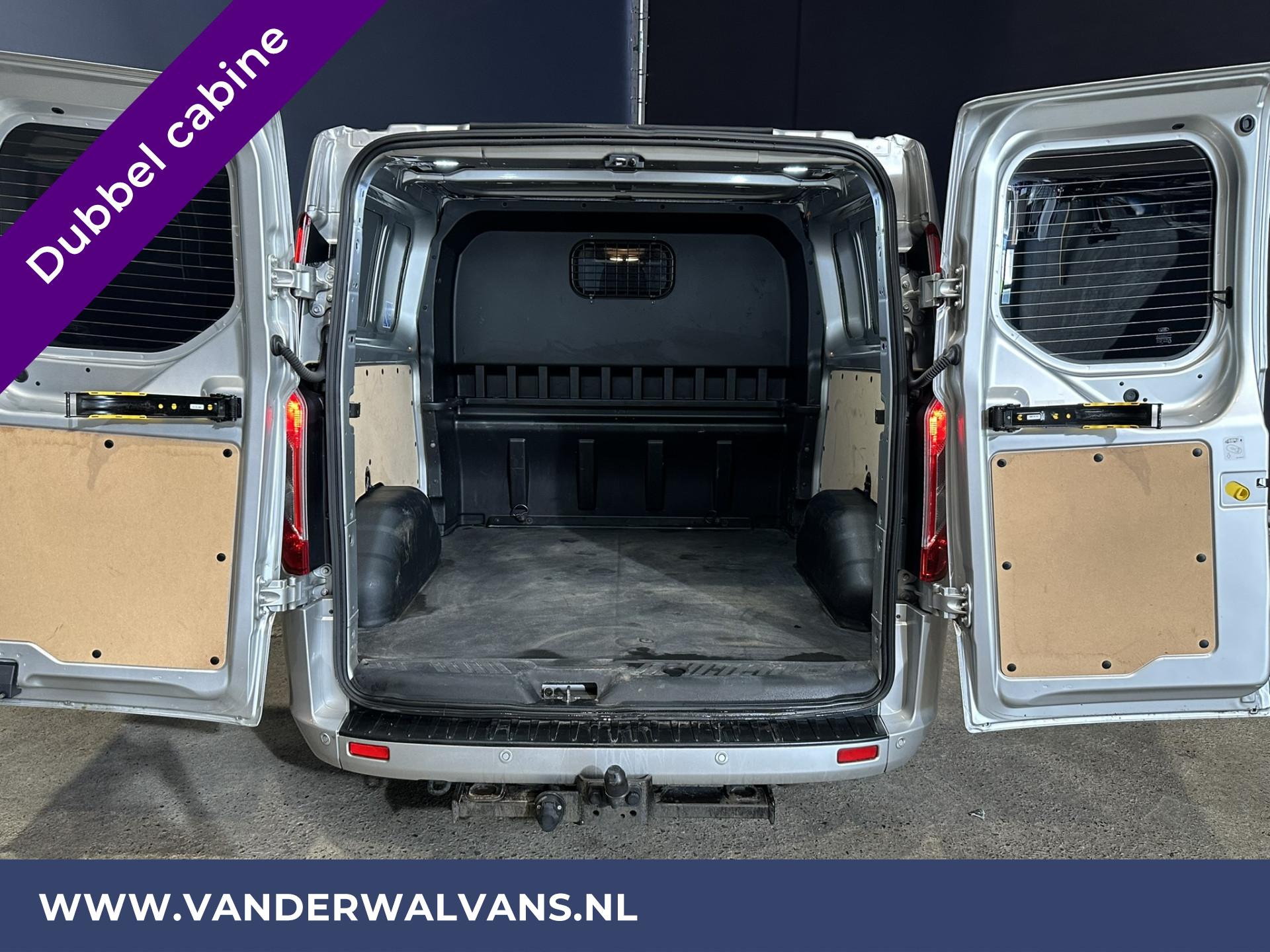 Foto 11 van Ford Transit Custom 2.0 TDCI 170pk Automaat L2H1 Dubbele Cabine Euro6 Airco | 2x zijdeur | Camera