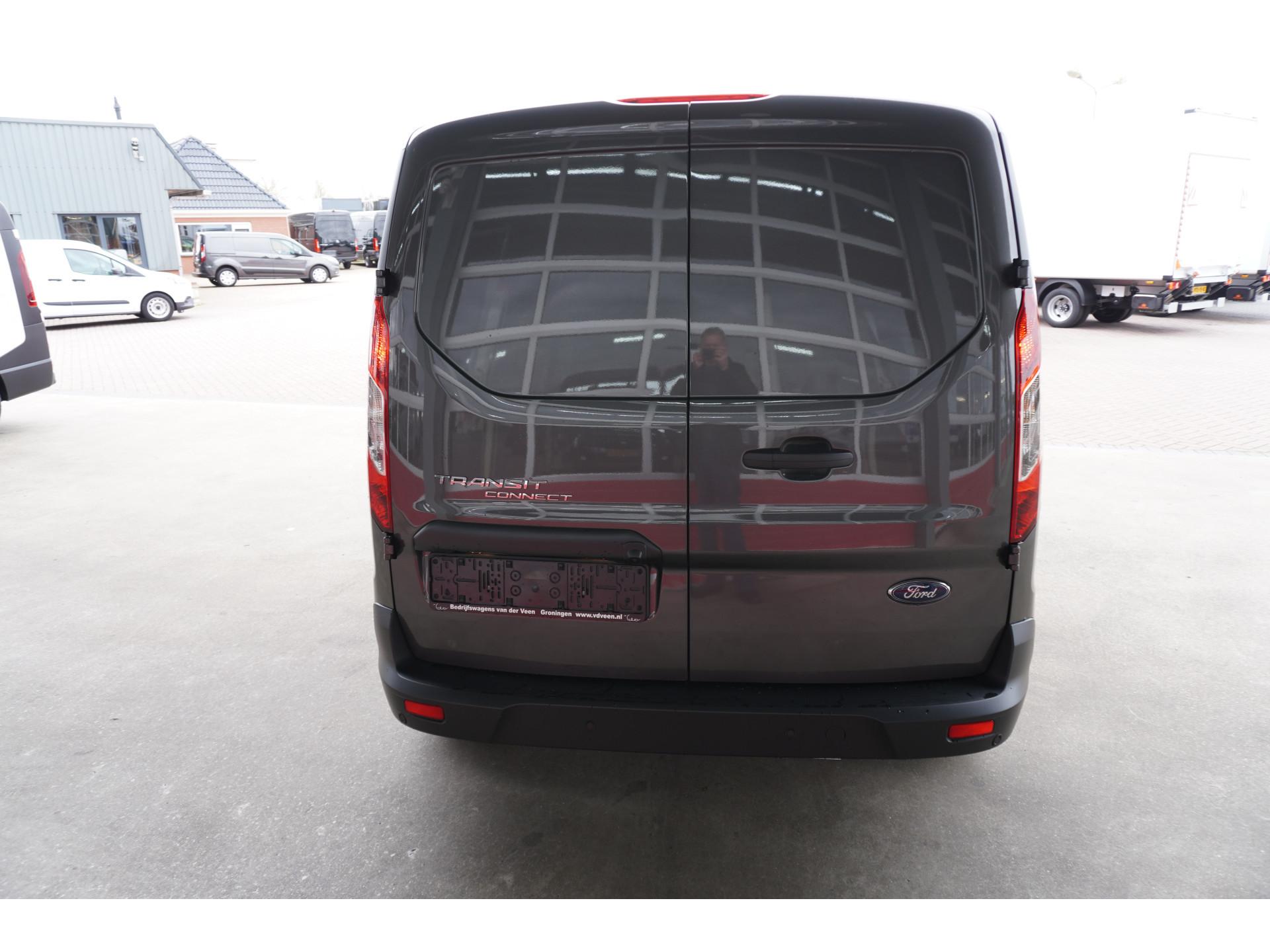 Foto 4 van Ford Transit Connect 100pk EcoBlue L2 Trend 3 Zits Automaat Schuifdeur L / R