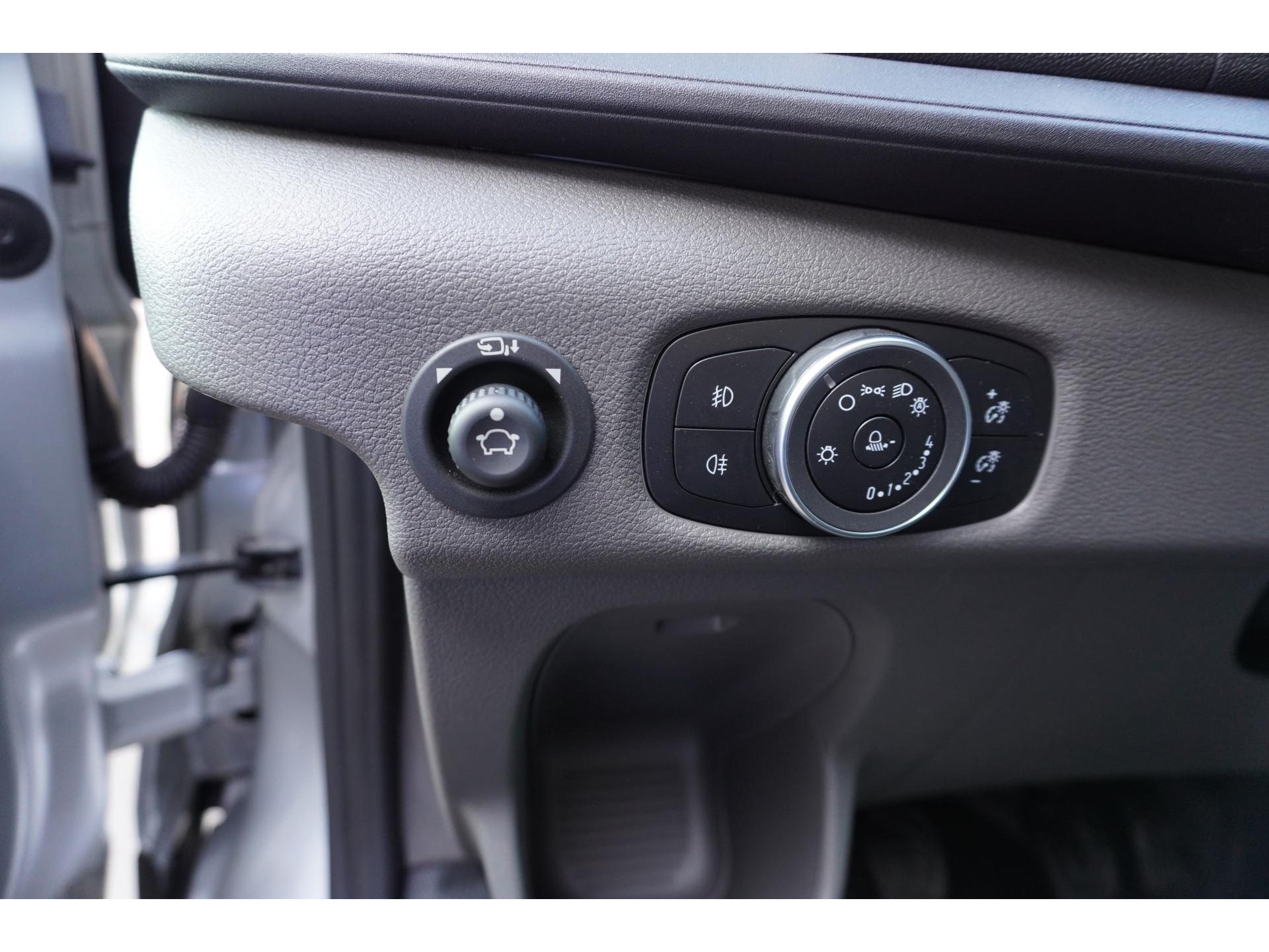 Foto 24 van Ford Transit 350L 2.0 TDCI 170PK L3H2 Trail
