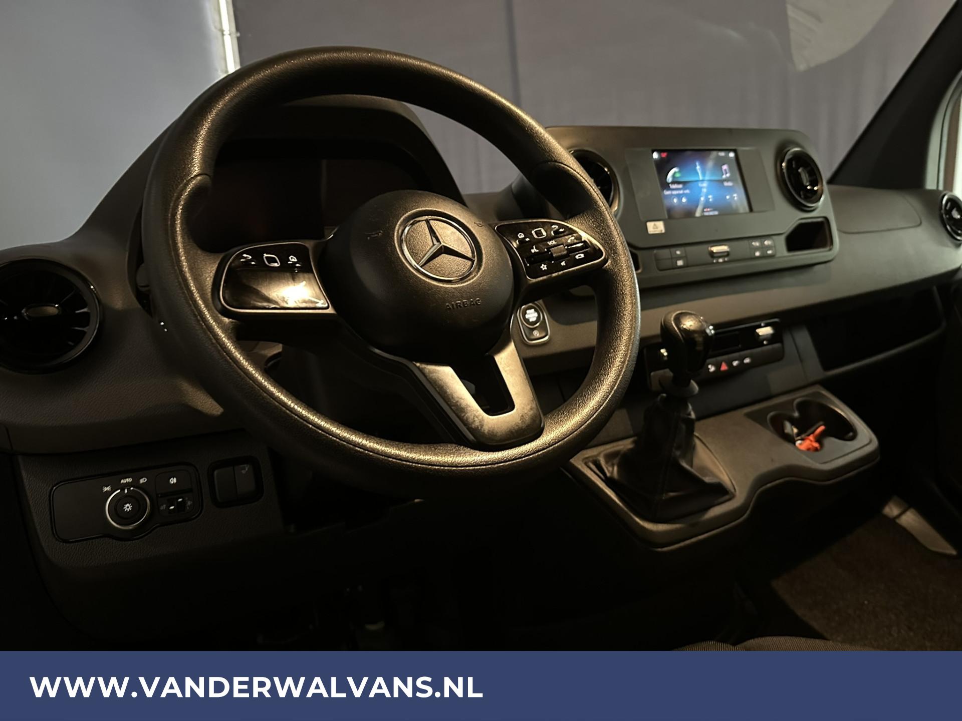 Foto 15 van Mercedes-Benz Sprinter 314 CDI Bakwagen Laadklep Zijdeur Euro6 Airco | Camera | 980kg laadvermogen