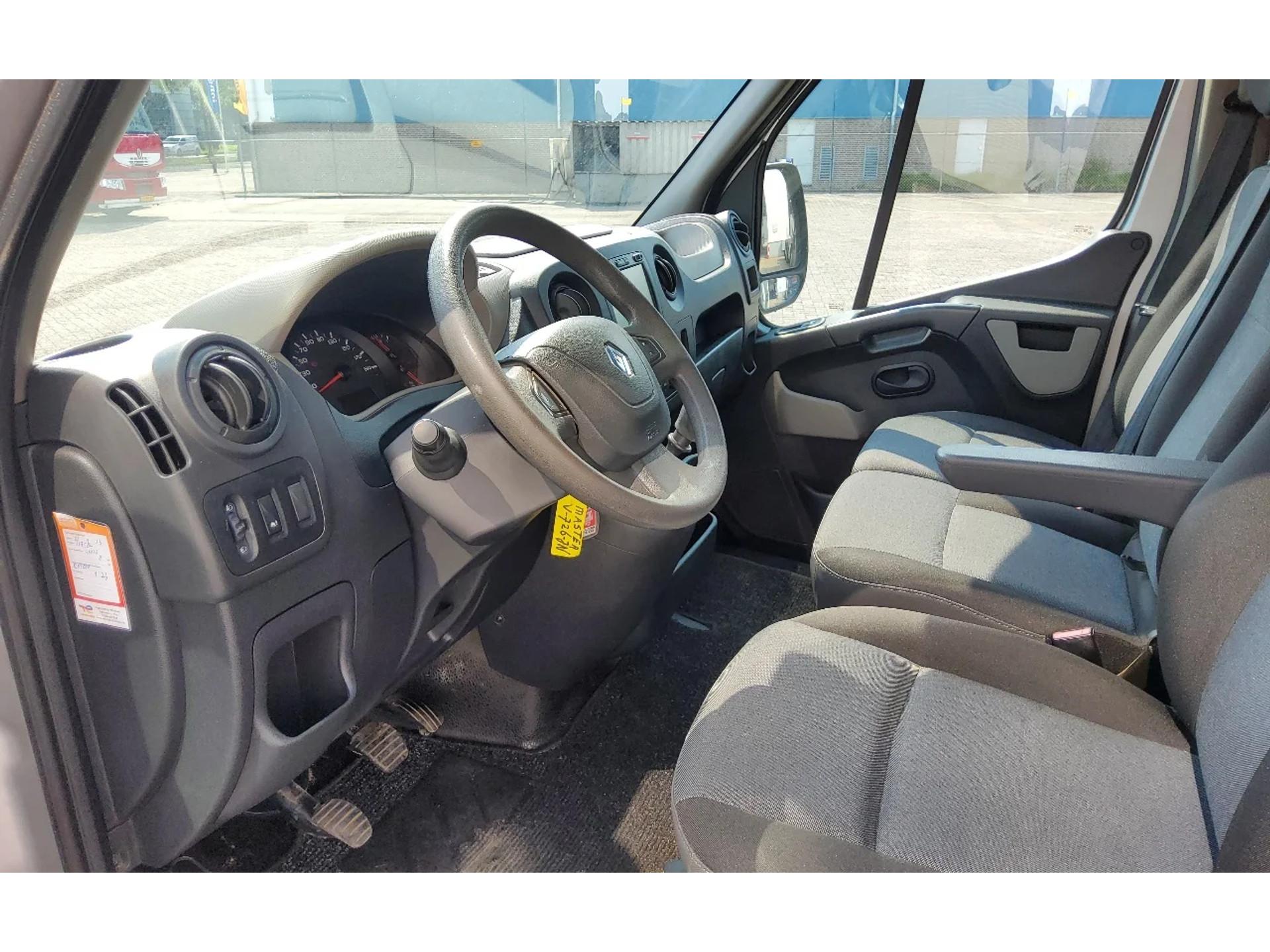 Foto 14 van Renault Master 145.35 EURO 6 L2H2 GESLOTEN GRIJS - V-726-JN