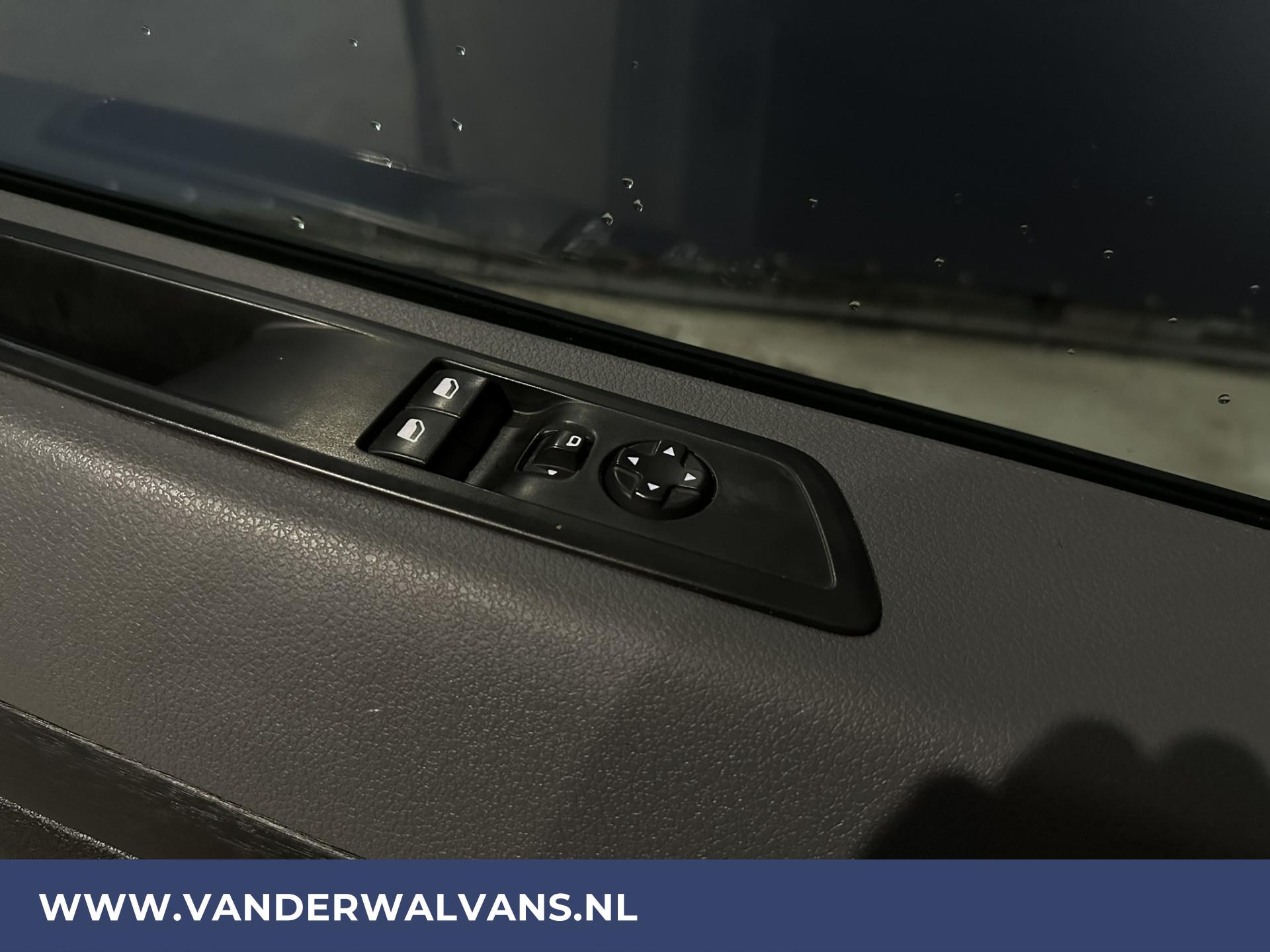 Foto 15 van Opel Vivaro 1.5CDTI 120pk L2H1 Euro6 Airco | Cruise | Parkeersensoren