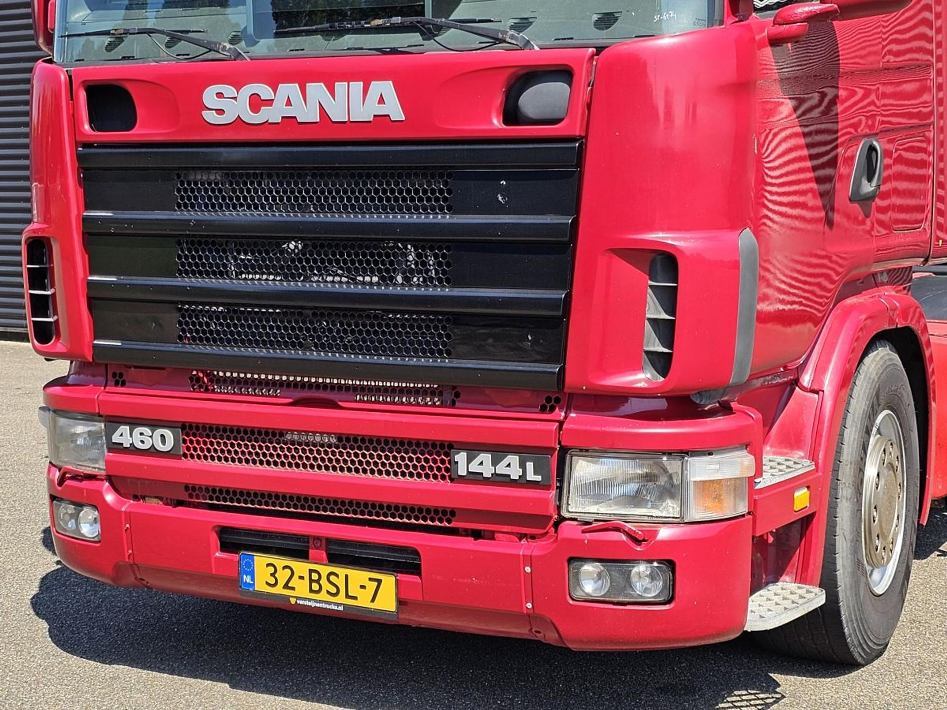 Foto 8 van Scania R144.460 V8 6x2*4 / FULL AIR / RETARDER