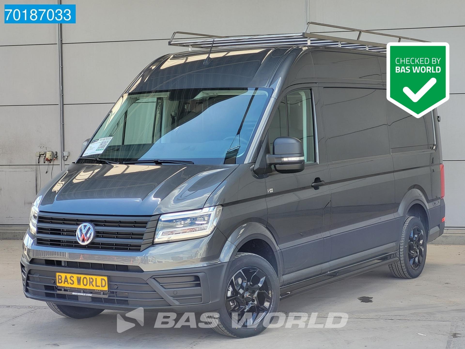 Foto 1 van Volkswagen Crafter 140pk Automaat L3H3 Imperiaal 18''Velgen Sidebars ACC LED Airco Cruise L2H2 11m3 Airco
