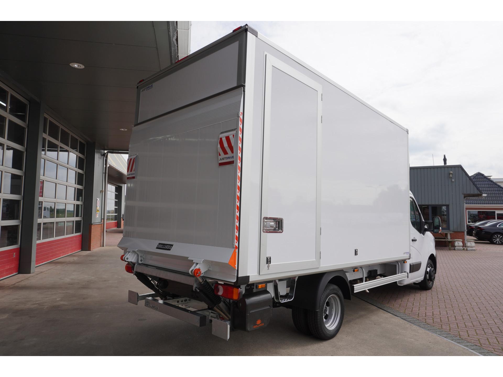 Foto 4 van Renault Master T35 2.3 dCi 165PK L4 Dubbel lucht Bakwagen met laadklep 1000KG