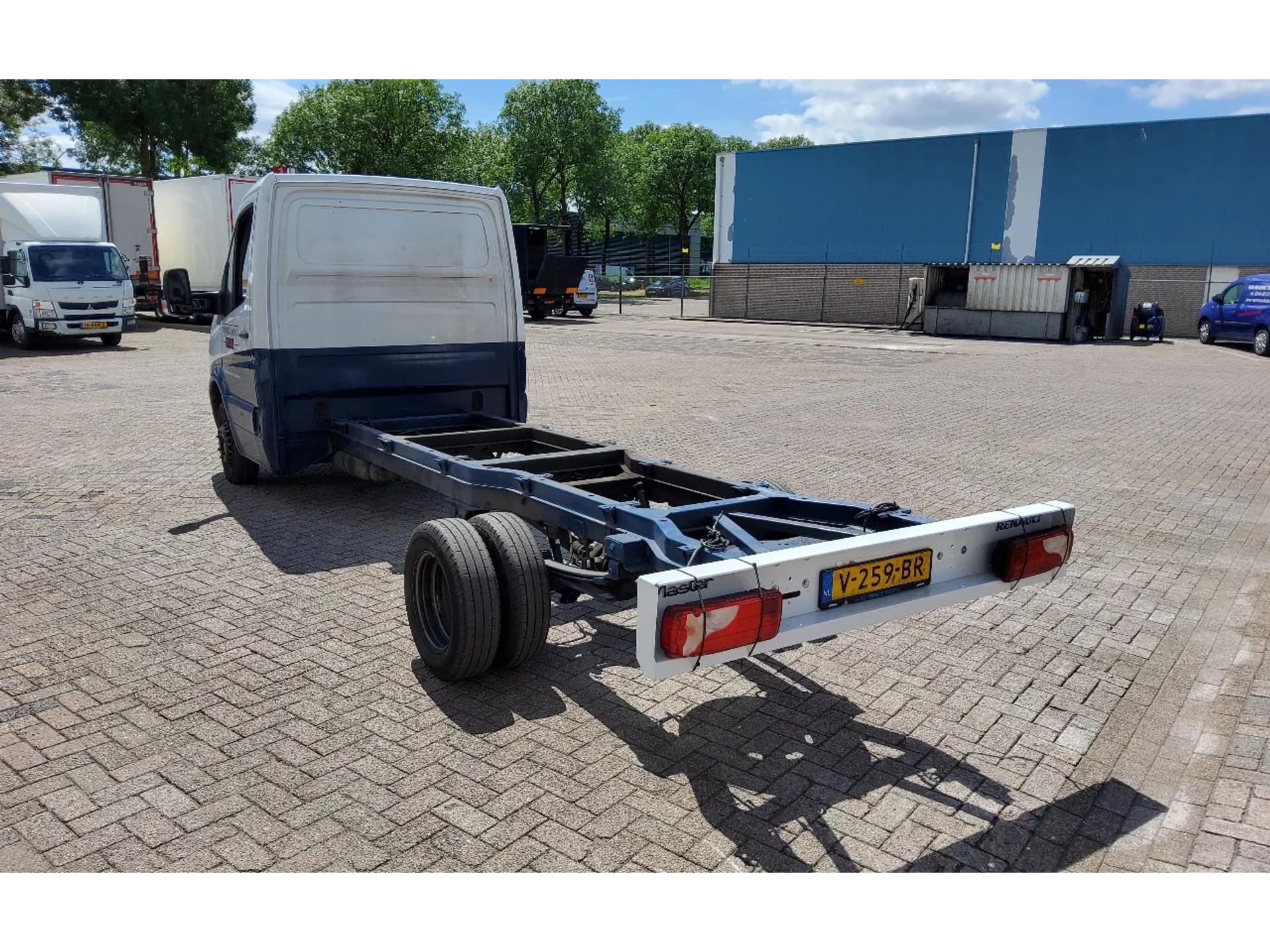 Foto 2 van Mercedes-Benz Sprinter 150 PK CHASSIS - EURO 4 - V-259-BR