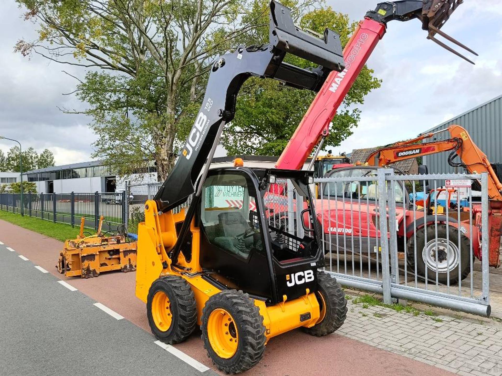 Foto 13 van JCB 155 T4 ECO schranklader bobcat skid steer 2016