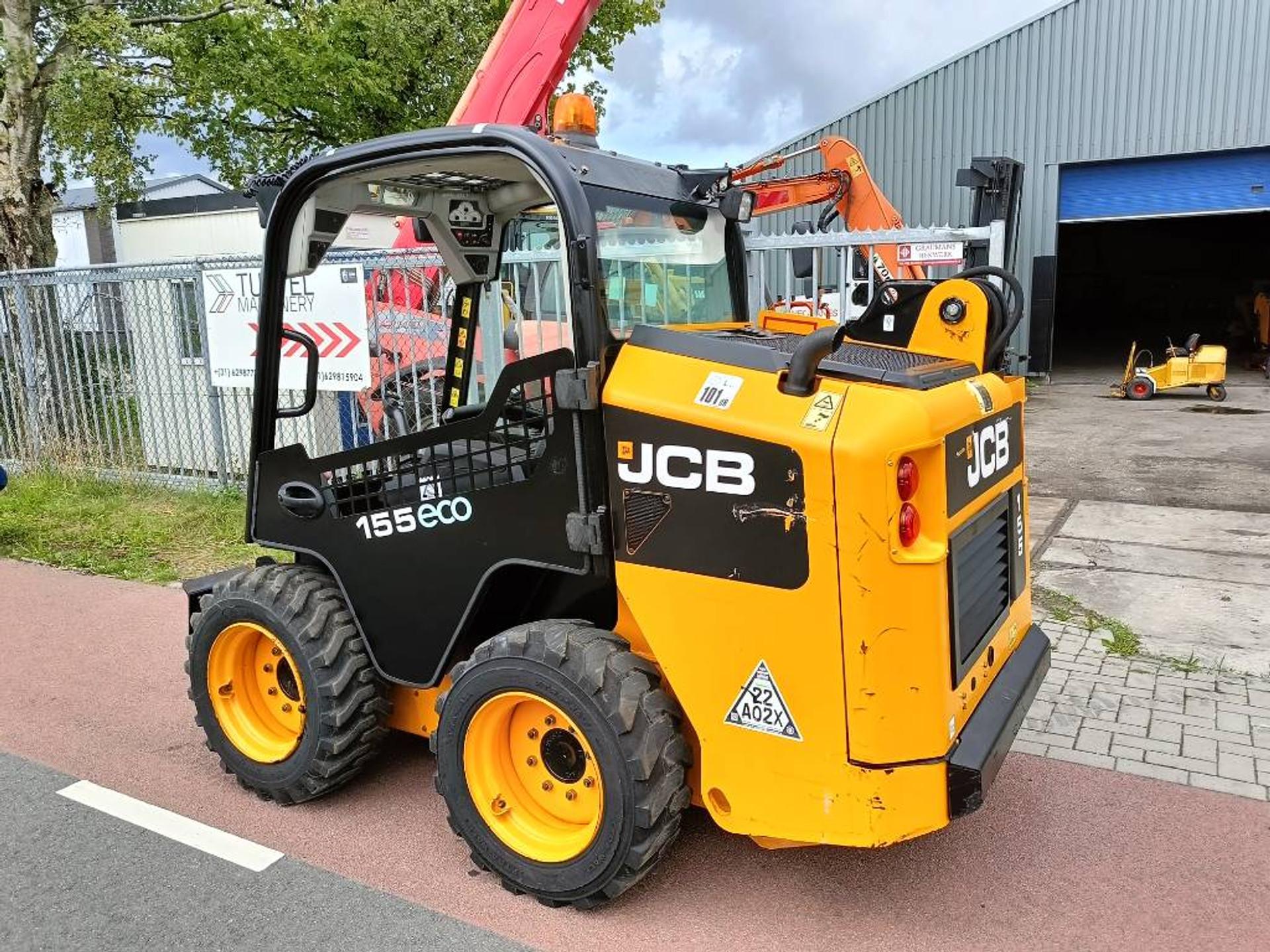 Foto 3 van JCB 155 T4 ECO schranklader bobcat skid steer 2016