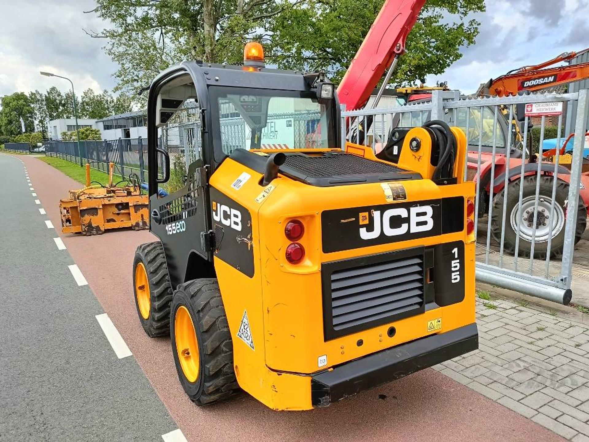 Foto 4 van JCB 155 T4 ECO schranklader bobcat skid steer 2016
