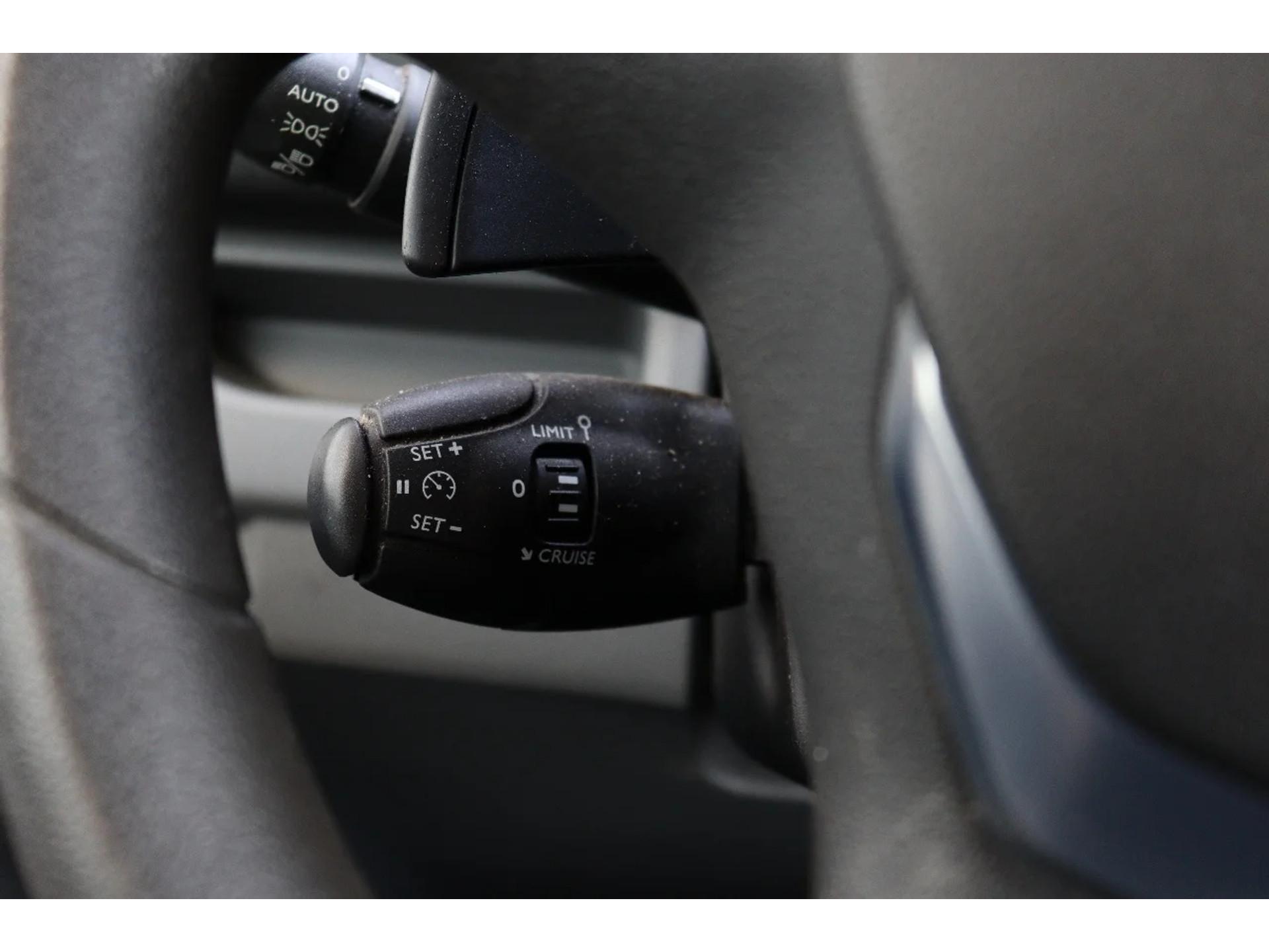 Foto 24 van Toyota ProAce 2.0 D4D L3H1 l DUBBELE CABINE l AUTOMAAT l NAVI l CRUISE CONTROL