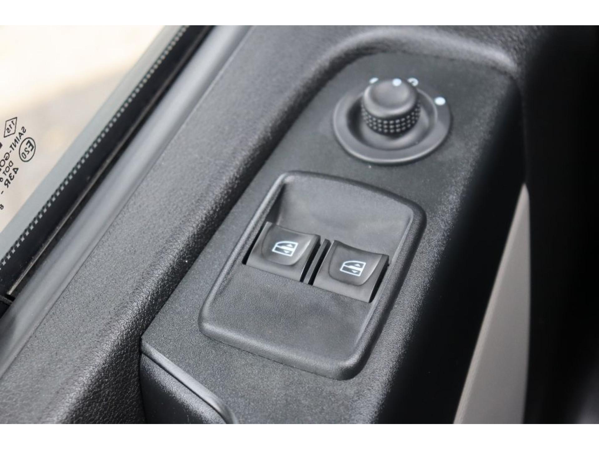 Foto 11 van Renault Trafic 1.6 DCi 145PK L2H1 l AIRCO l NAVI l CAMERA