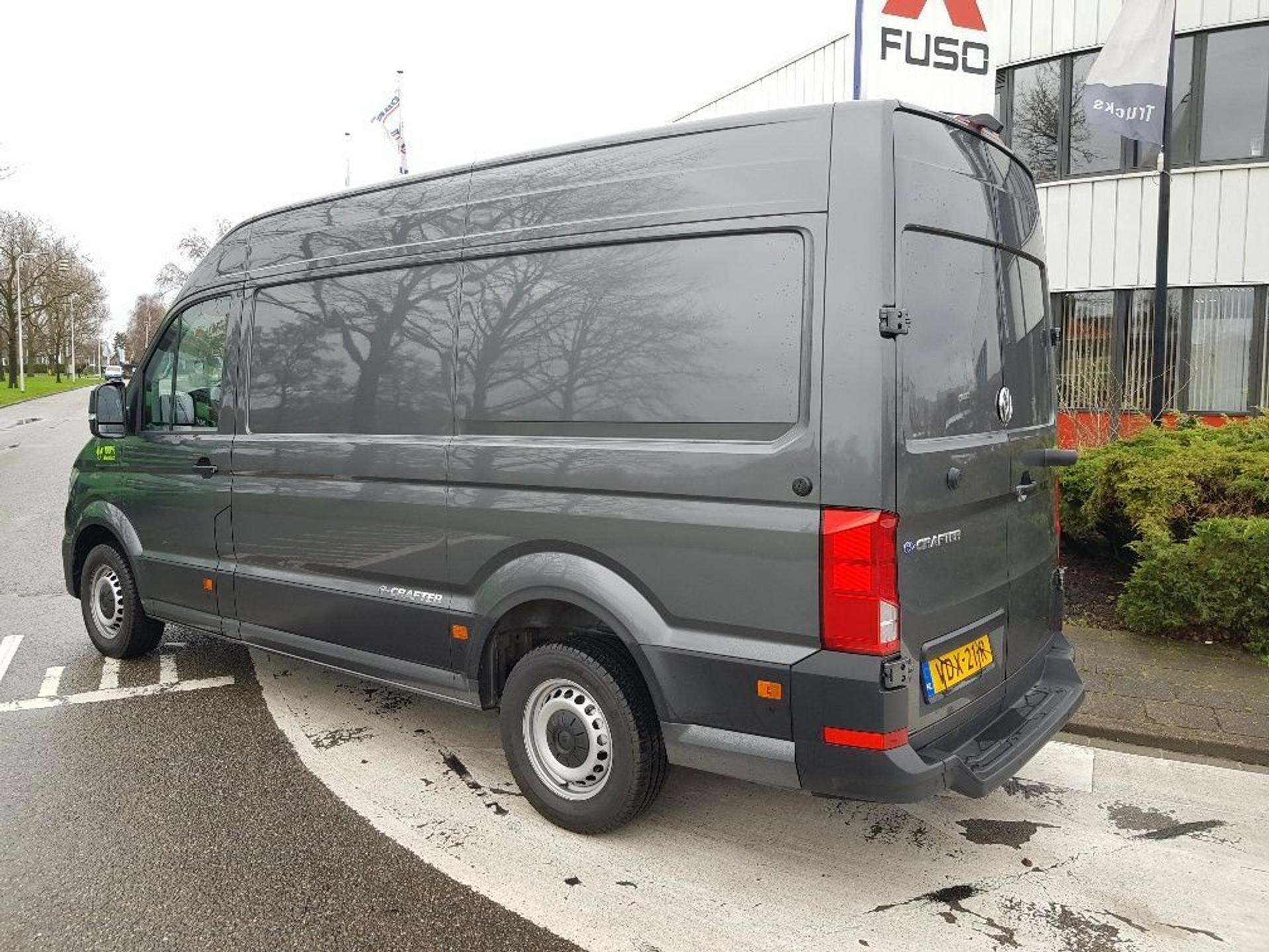 Foto 14 van Volkswagen e-Crafter E-CRAFTER NIEUWSTAAT !! volledig elektrisch !