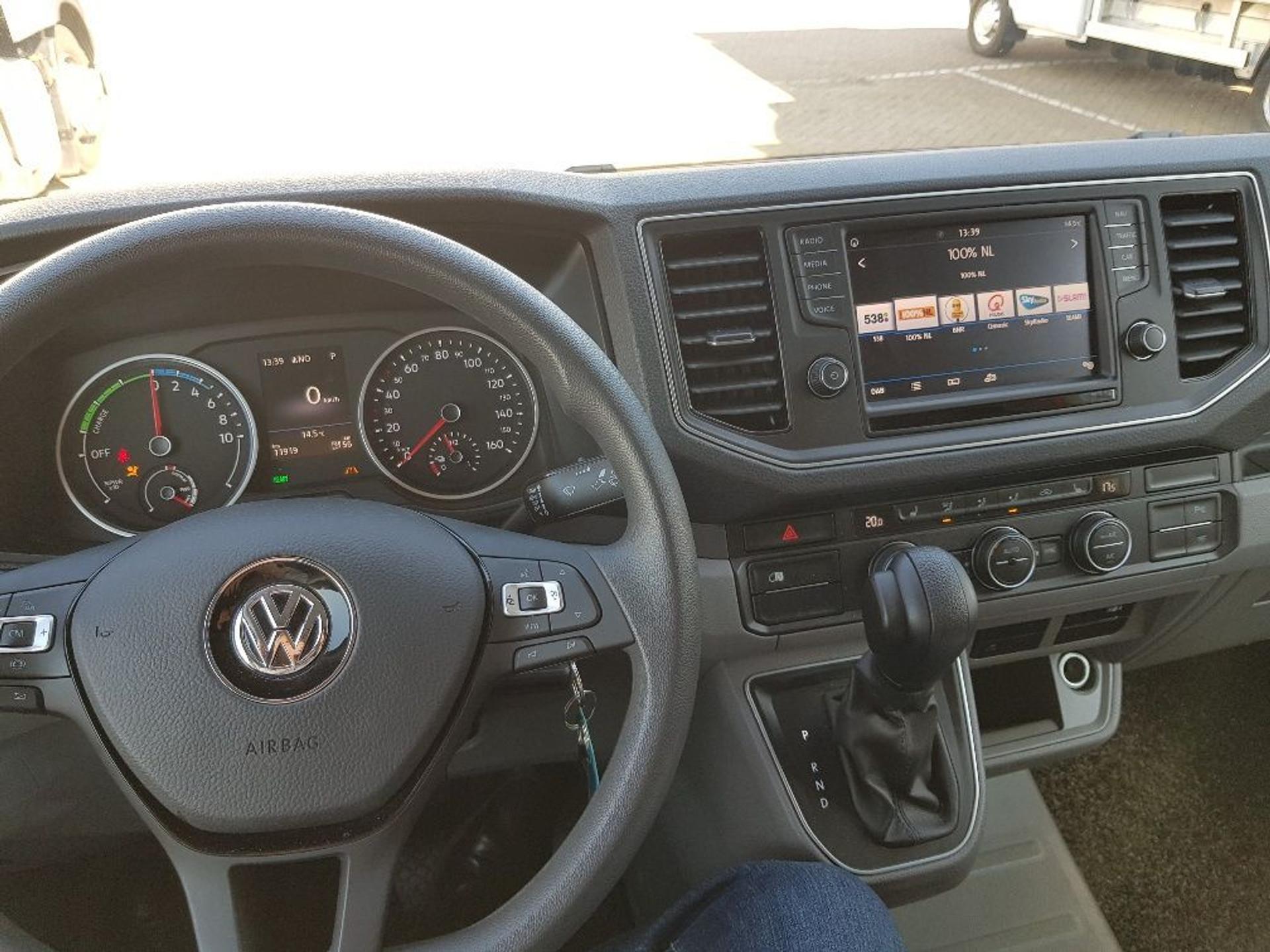 Foto 18 van Volkswagen e-Crafter E-CRAFTER NIEUWSTAAT !! volledig elektrisch !