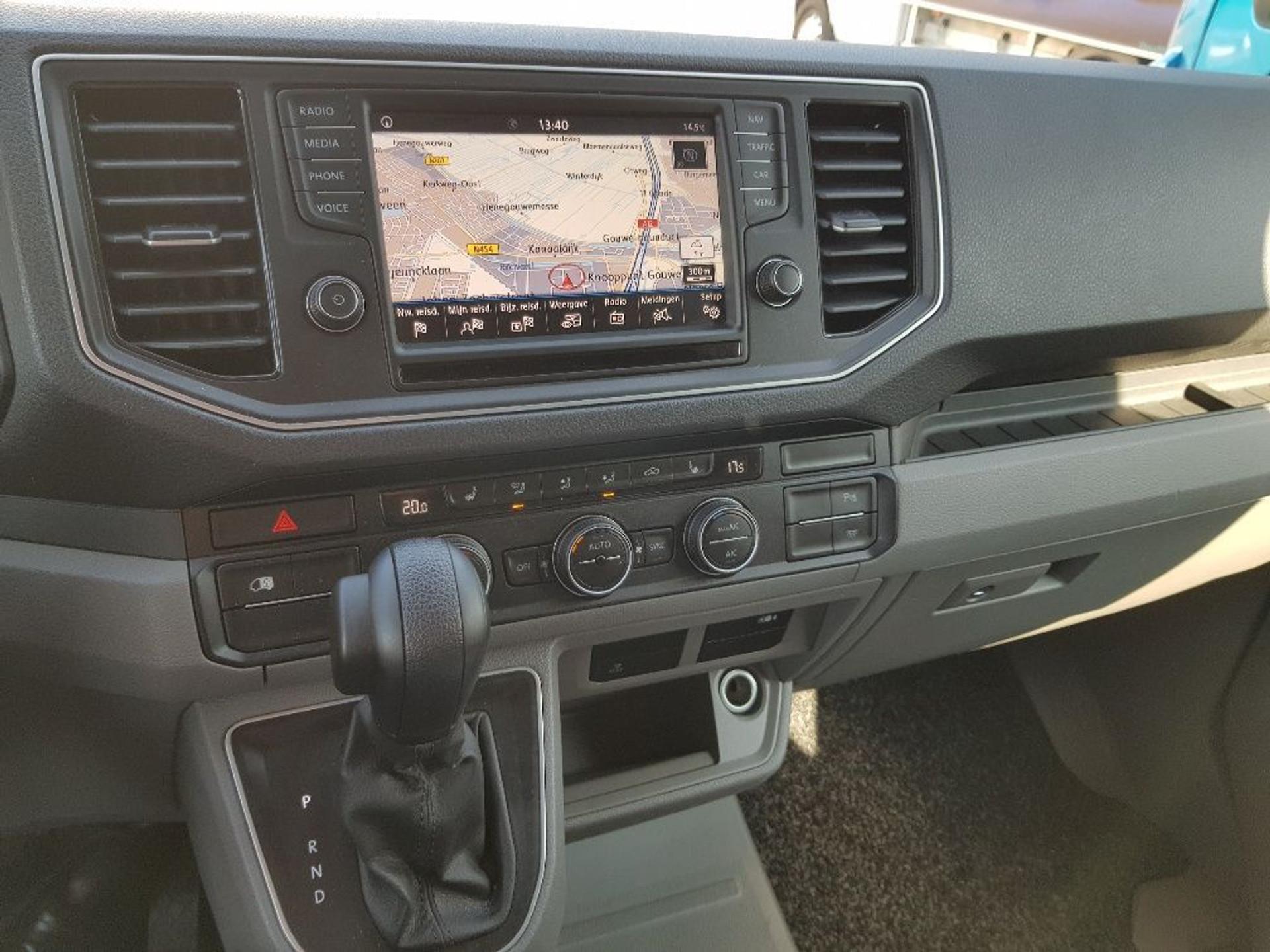 Foto 20 van Volkswagen e-Crafter E-CRAFTER NIEUWSTAAT !! volledig elektrisch !