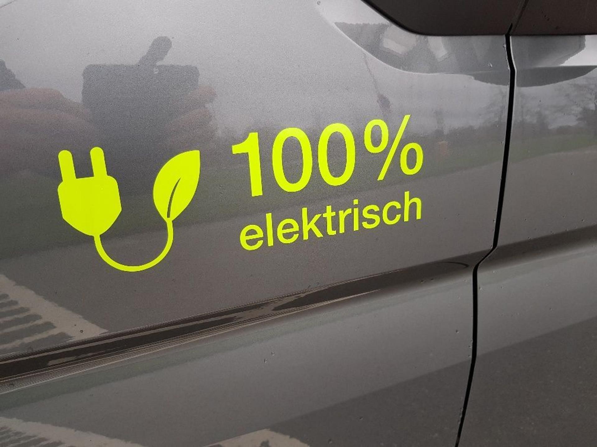 Foto 3 van Volkswagen e-Crafter E-CRAFTER NIEUWSTAAT !! volledig elektrisch !