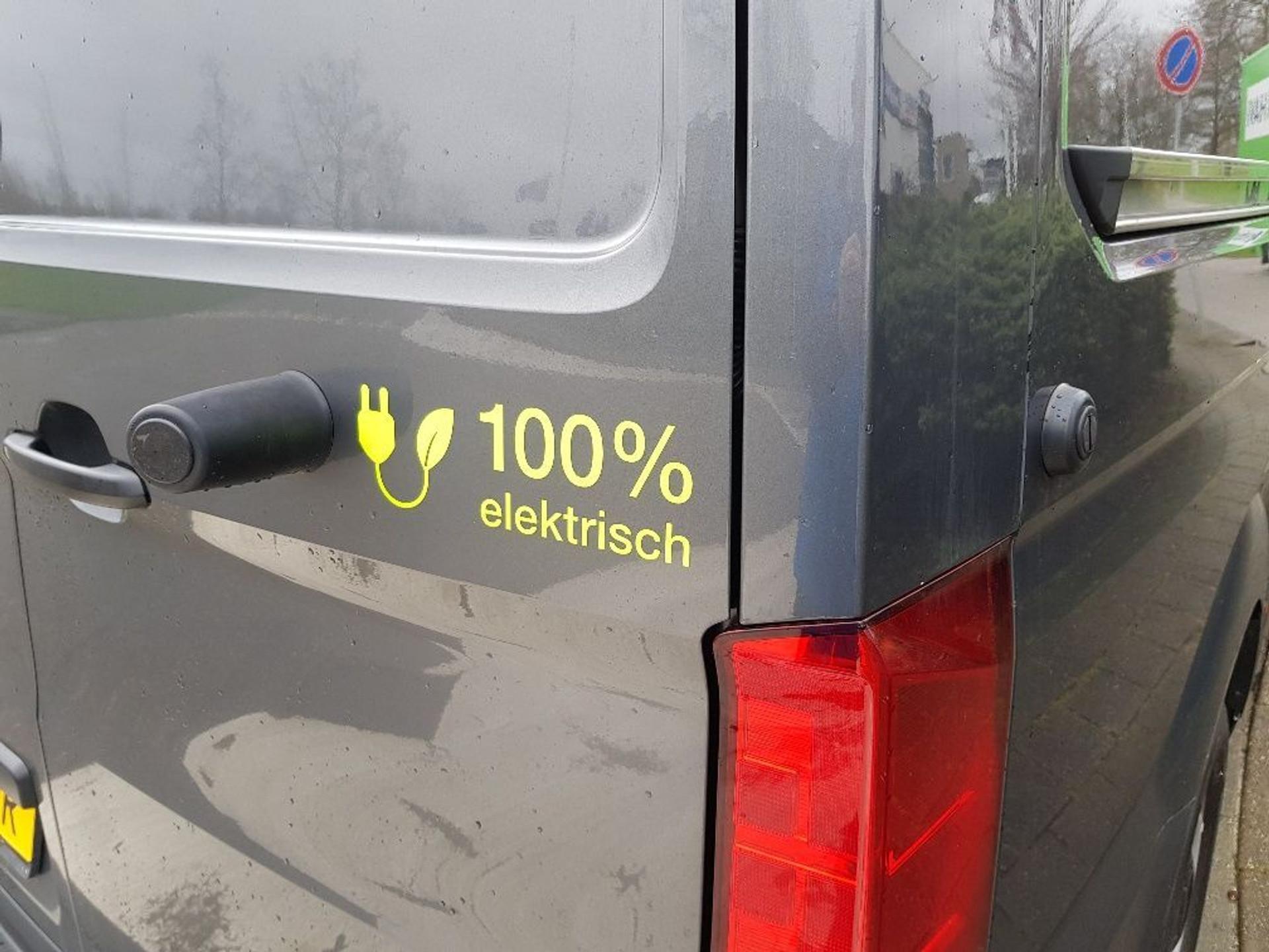 Foto 6 van Volkswagen e-Crafter E-CRAFTER NIEUWSTAAT !! volledig elektrisch !