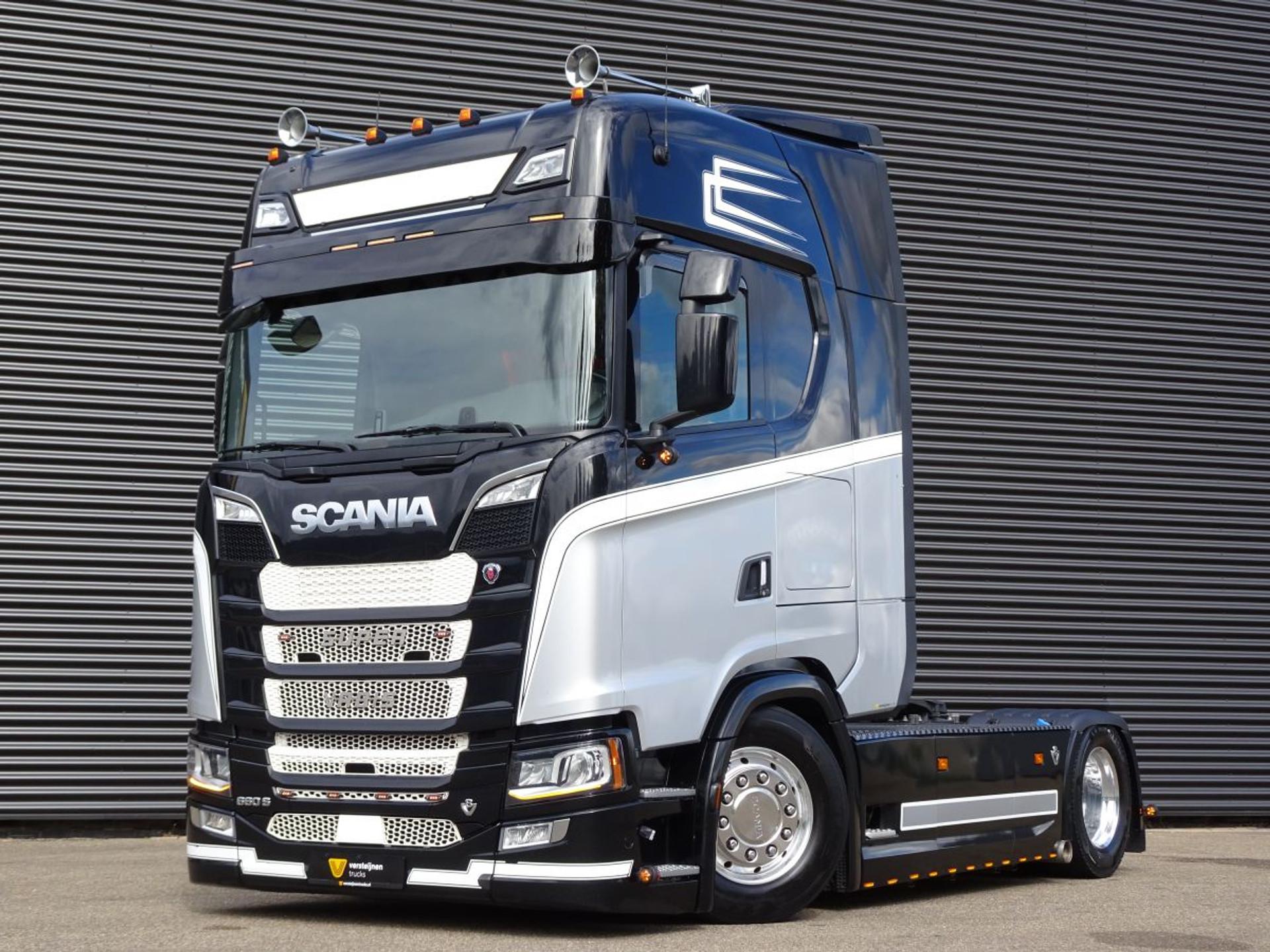 Foto 1 van Scania S660 V8 / 4x2 / FULL AIR / RETARDER / PARKING COOLER