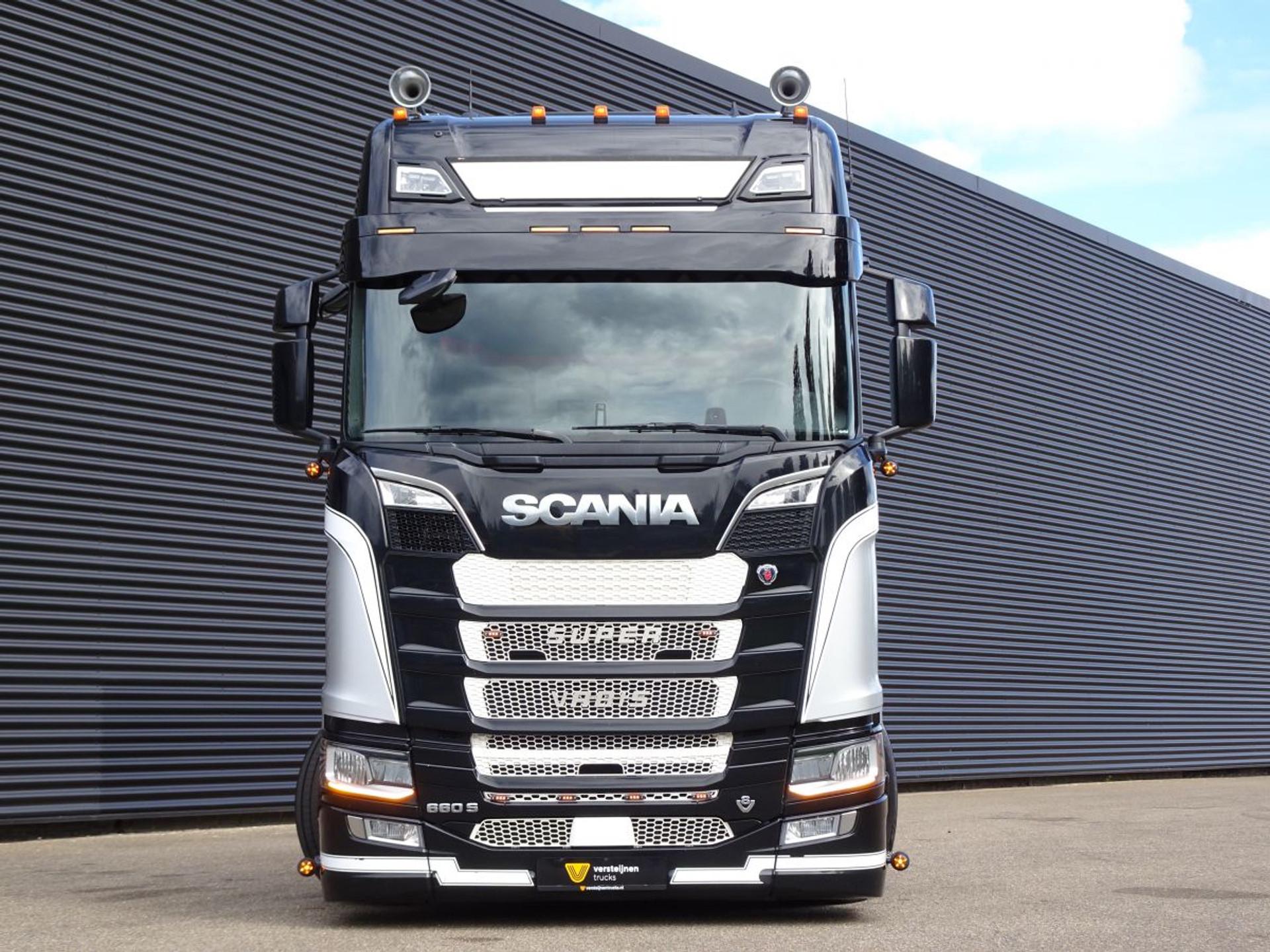 Foto 4 van Scania S660 V8 / 4x2 / FULL AIR / RETARDER / PARKING COOLER