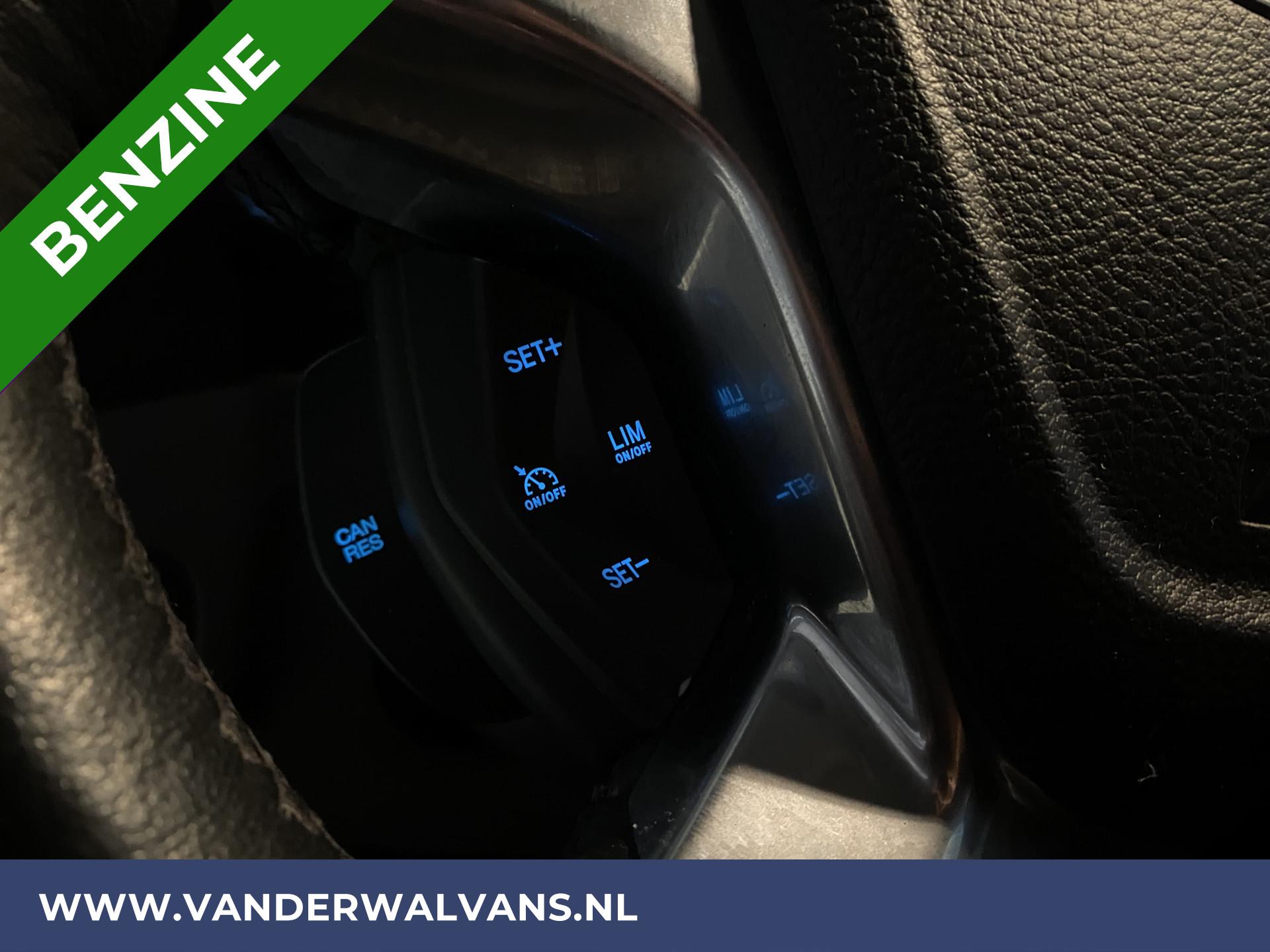Foto 11 van Ford Transit Connect 1.0 Ecoboost L2 Trend **Benzine** Airco | Navigatie | Camera | Trekhaak | Apple Carplay
