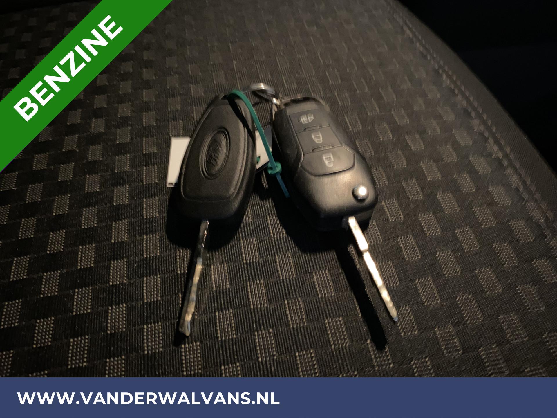 Foto 22 van Ford Transit Connect 1.0 Ecoboost L2 Trend **Benzine** Airco | Navigatie | Camera | Trekhaak | Apple Carplay