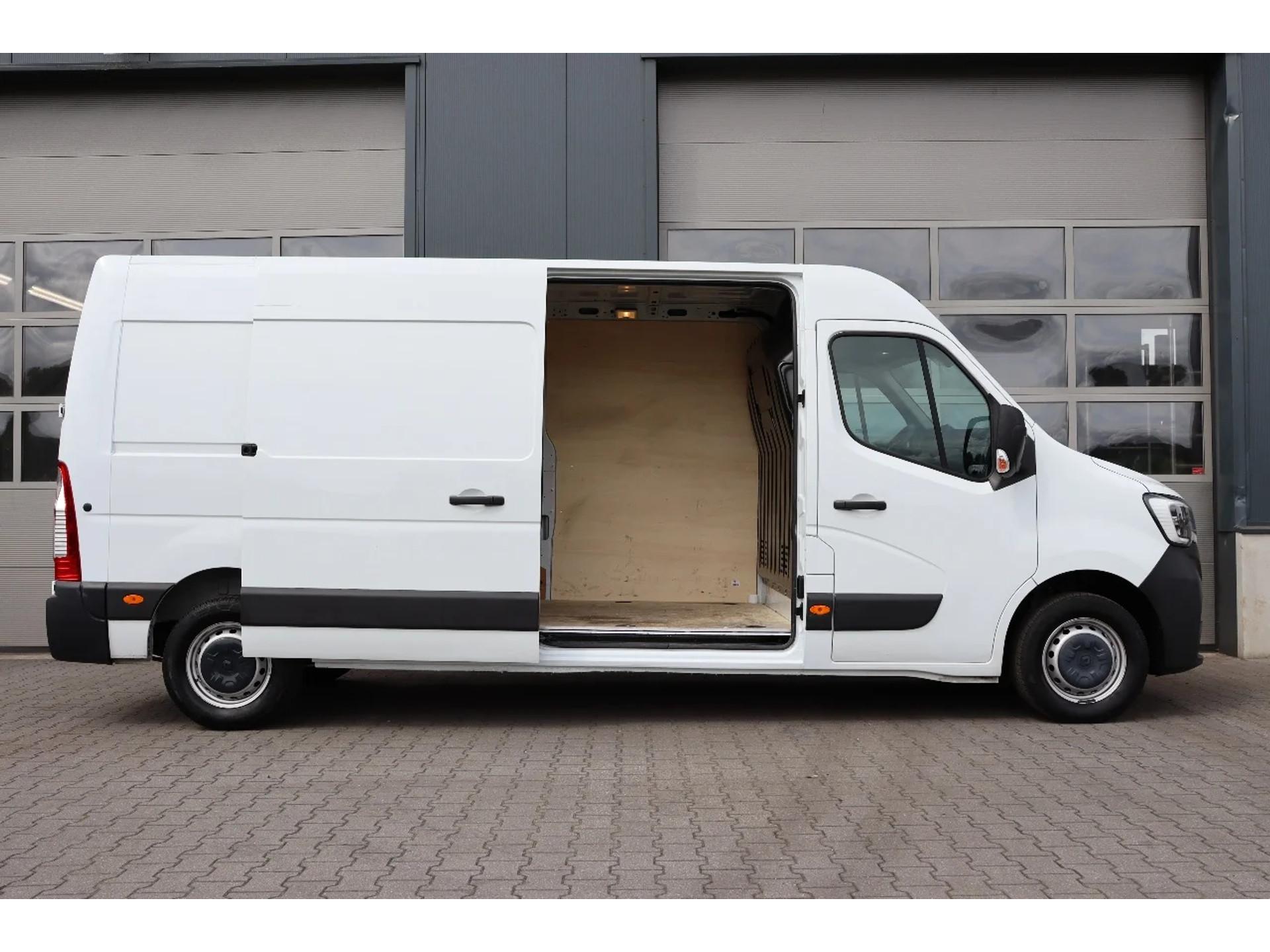 Foto 13 van Renault Master 2.3 DCi 136PK L3H2 l AIRCO l NAVI l CRUISE CONTROL l PDC