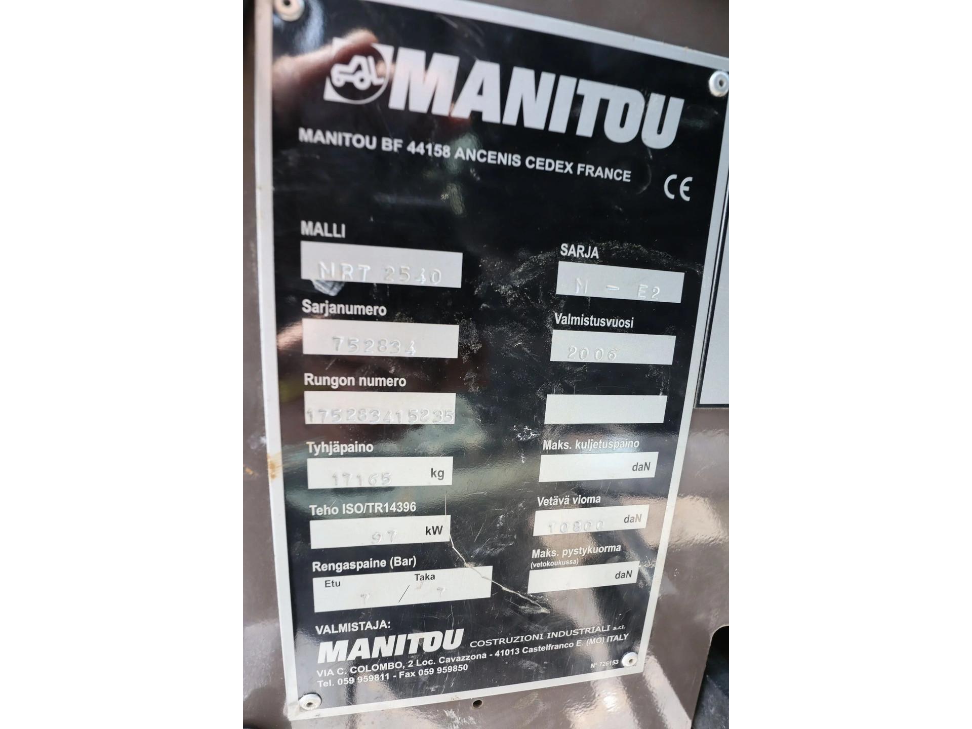 Foto 21 van Manitou MRT 2540 | 25 M | FORKS | REMOTE CONTROL