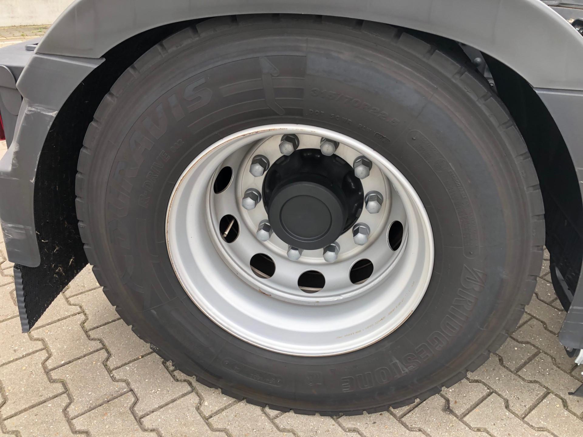 Foto 12 van Volvo FH 460 Globetrotter XL