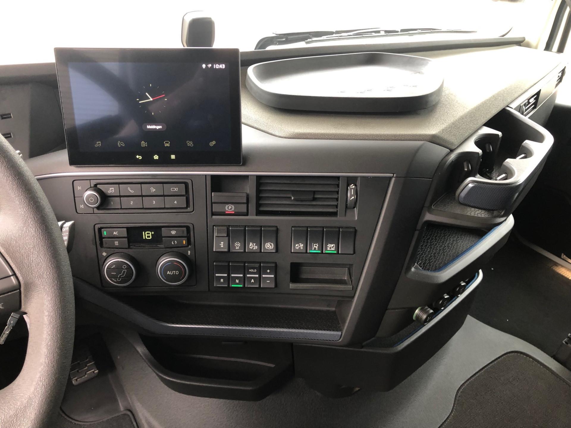 Foto 6 van Volvo FH 460 Globetrotter XL