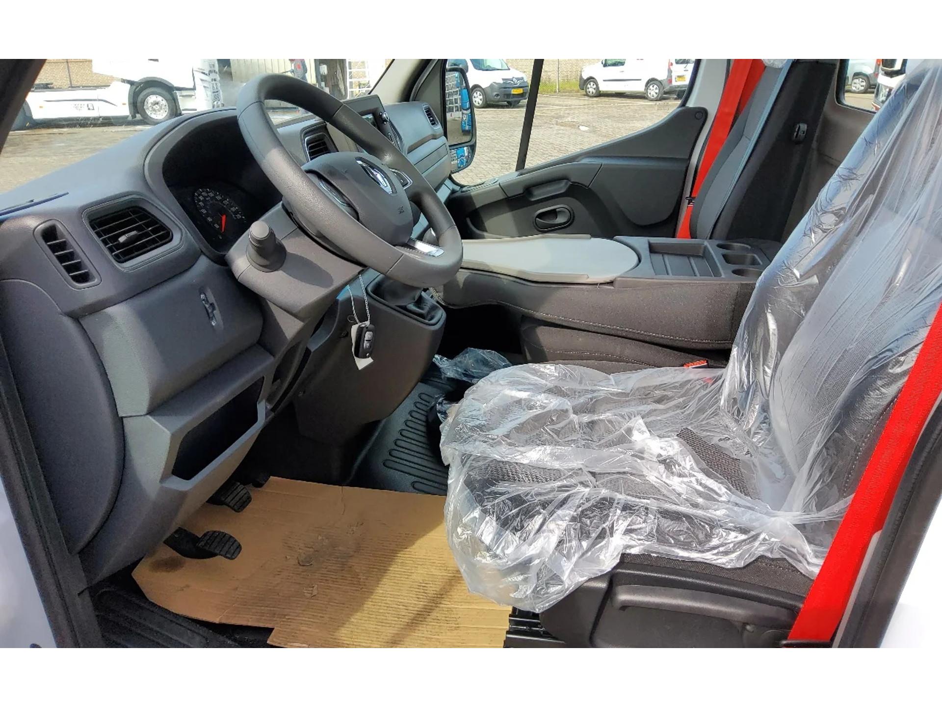 Foto 20 van Renault Master 145.35 FWD EURO 6 NEW CHASSIS EL - TACHOGRAAF