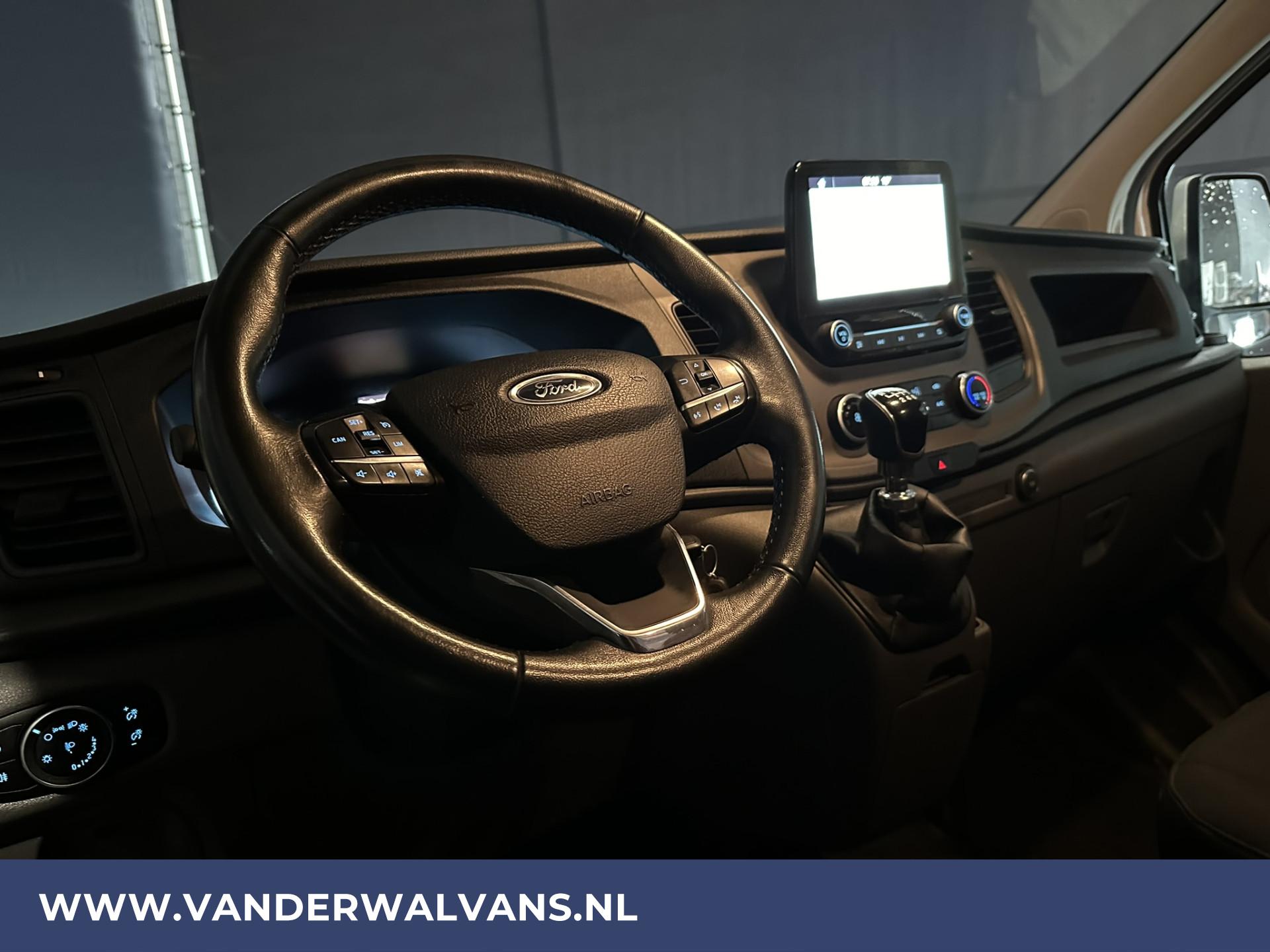 Foto 7 van Ford Transit Custom 2.0 TDCI L1H1 Euro6 Airco | Navigatie | Apple Carplay | Android auto | Cruisecontrol